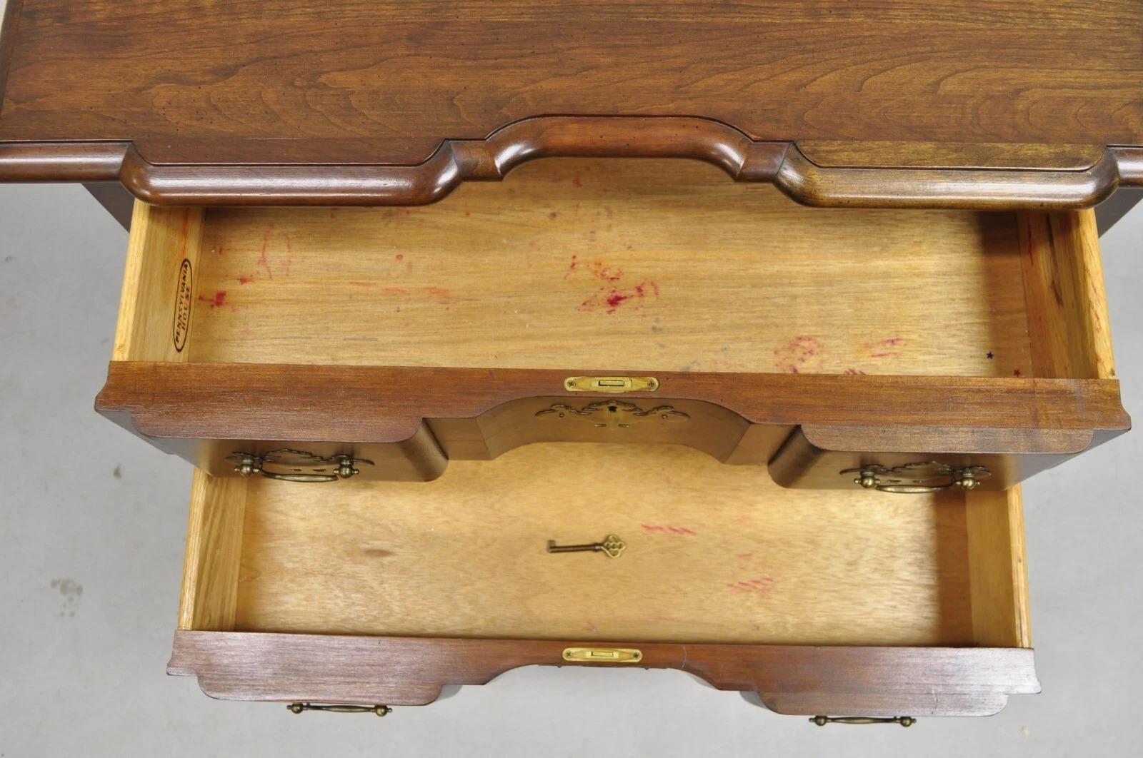 Vintage Pennsylvania House Queen Anne Cherry Wood Block Front 2 Lowboy Chest For Sale 1