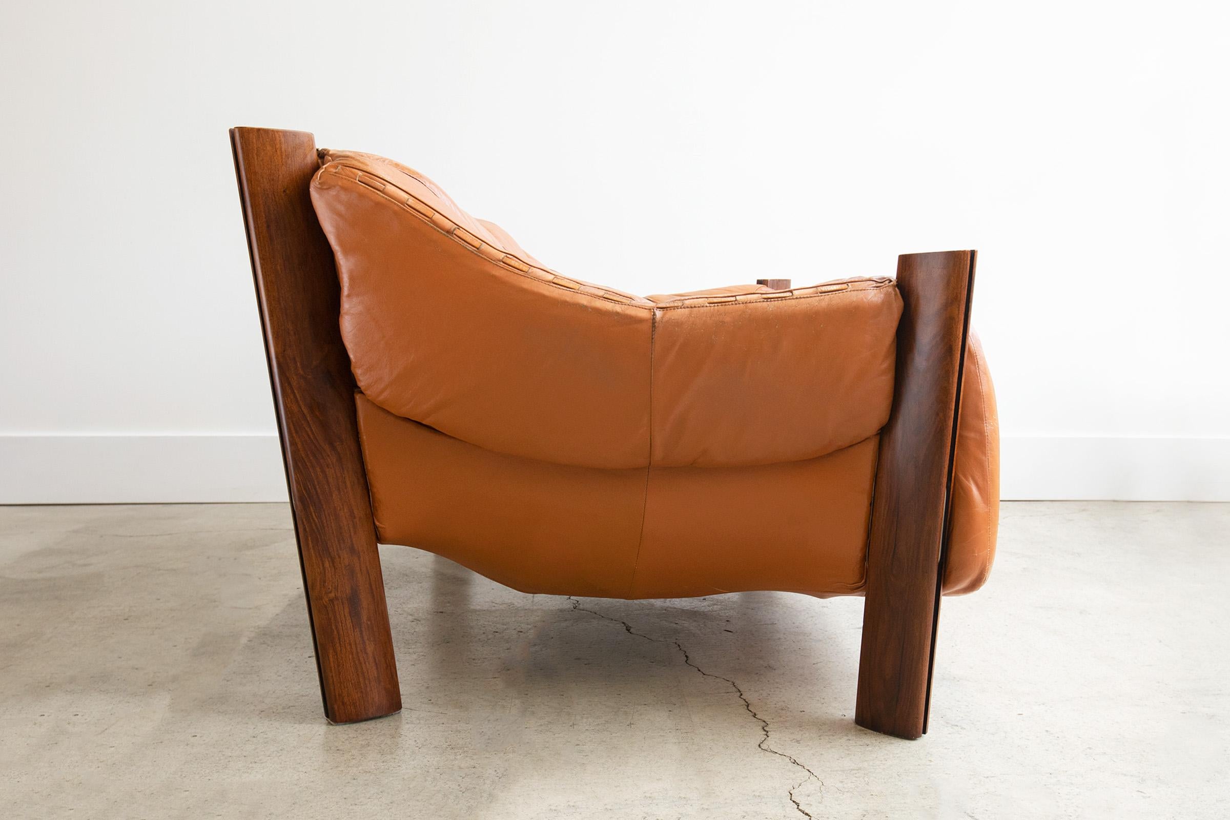 Vintage Percival Lafer MP-211 Sofa Brazilian Rosewood & Original Cognac Leather In Good Condition In Portland, OR