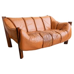 Percival Lafer MP-211 Sofa aus brasilianischem Palisanderholz und original cognacfarbenem Leder 