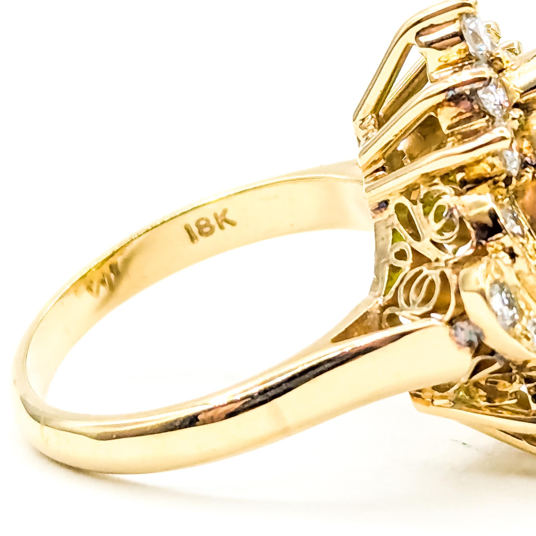 Anillo cóctel vintage de peridoto y diamantes en 18k en venta 4