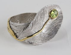 Vintage Peridot Leaf Ring 14K Gold Accents Sterling Silver Estate Fine Jewelry