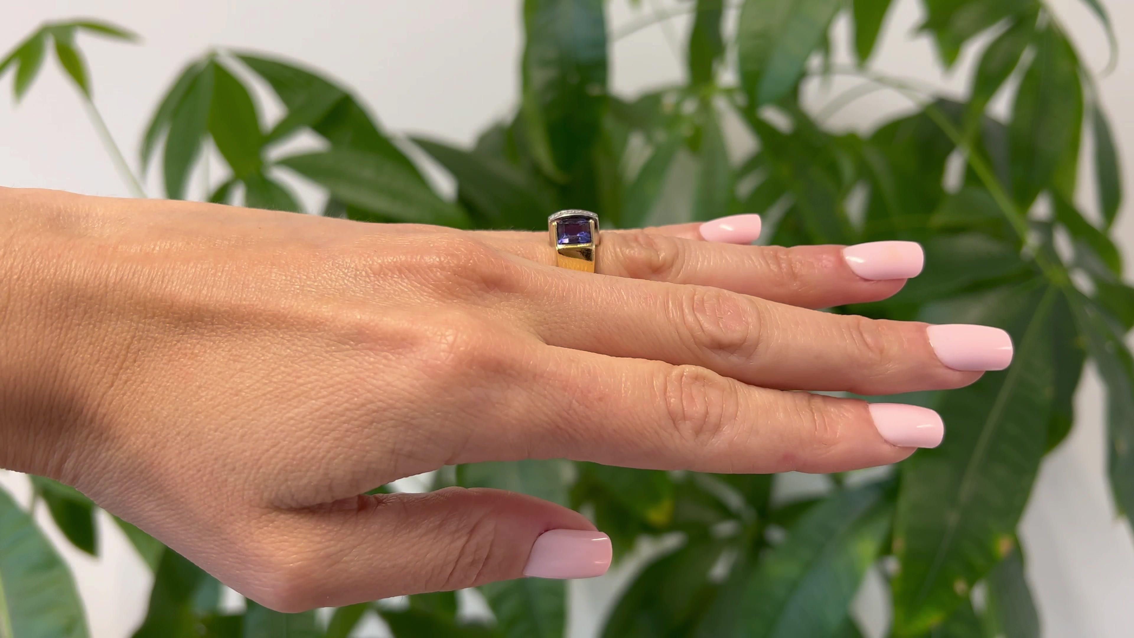 Platinring mit Peridot, Tansanit und Diamant aus 18 Karat Gelbgold im Zustand „Gut“ in Beverly Hills, CA