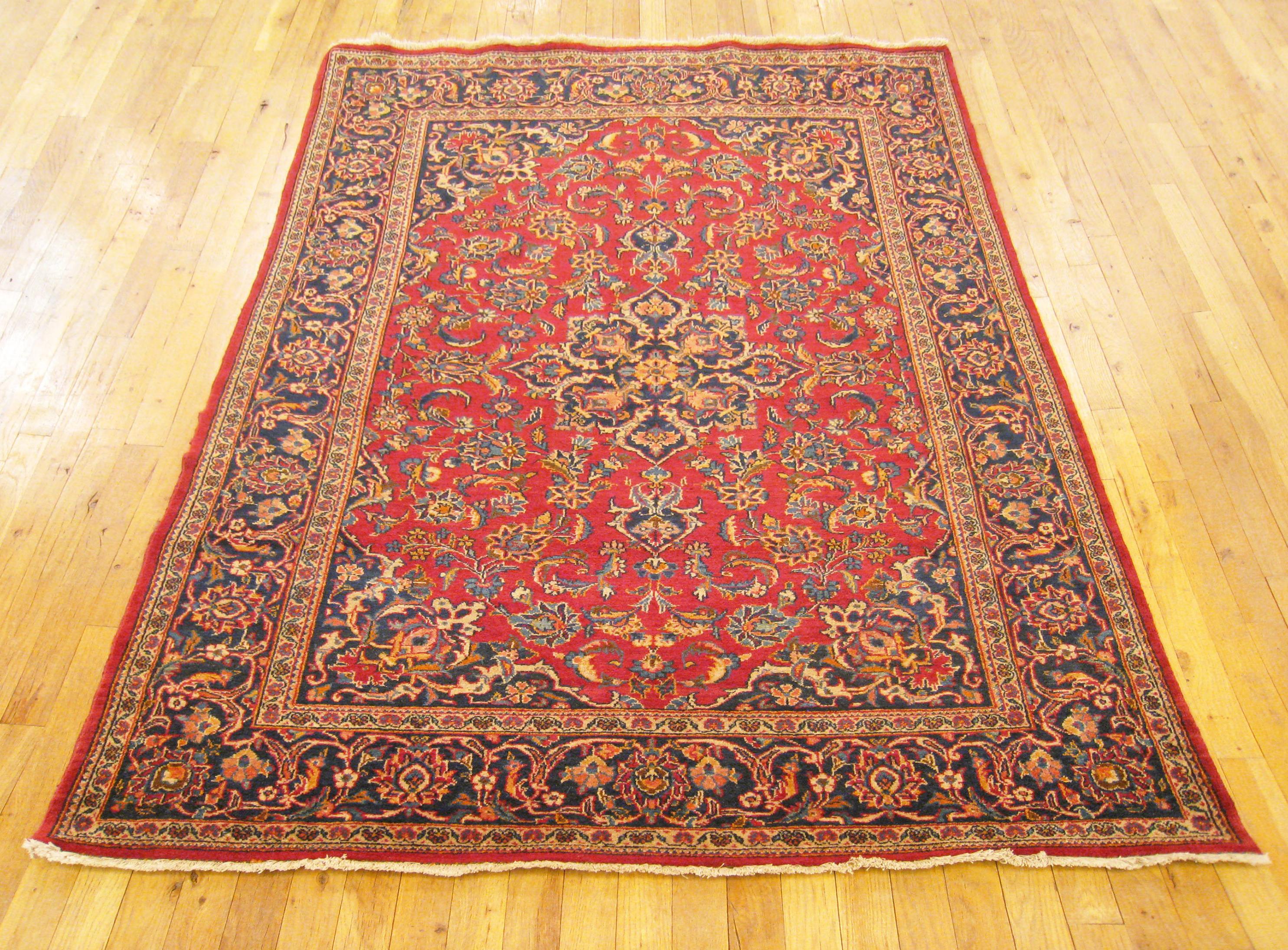 Vintage Persian Kashan Oriental carpet, in small size

An extraordinary vintage Persian Kashan carpet, circa 1940, size 6.7
