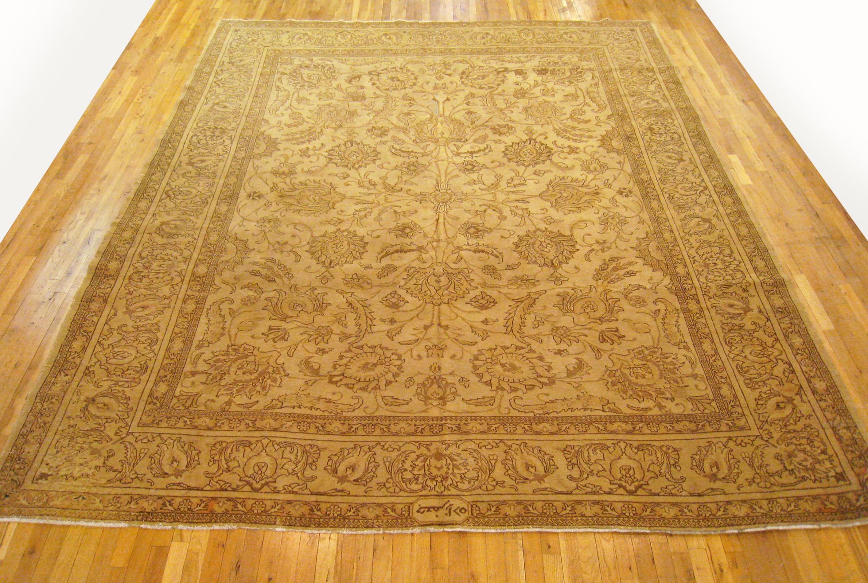 Vintage Perisan Tabriz oriental carpet, circa 1940, room sized.

Tapis oriental vintage Perse Tabriz, vers 1940. Taille : 13'0