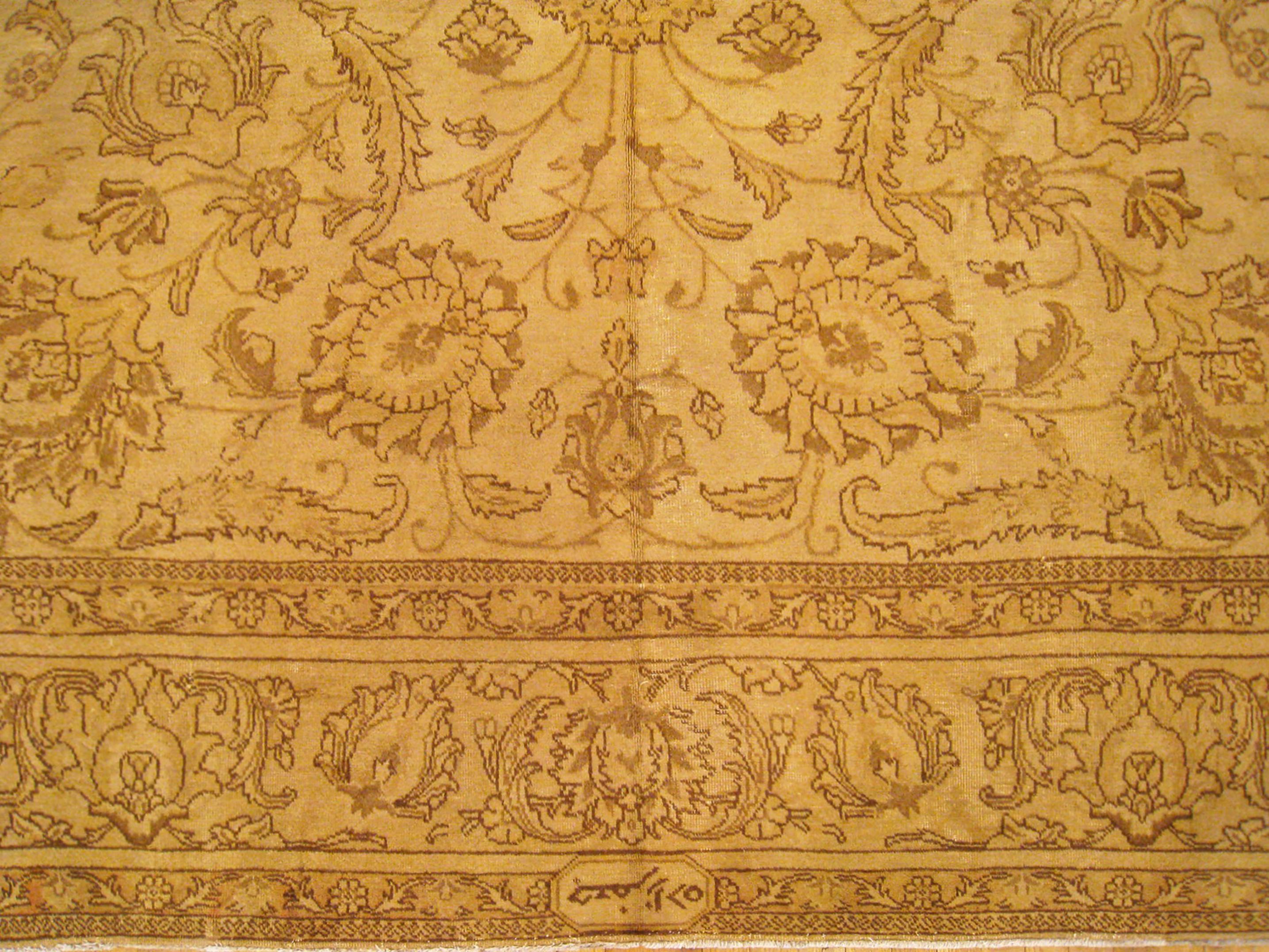 Vintage Perisan Decorative Oriental Tabriz in Room Size In Good Condition For Sale In New York, NY