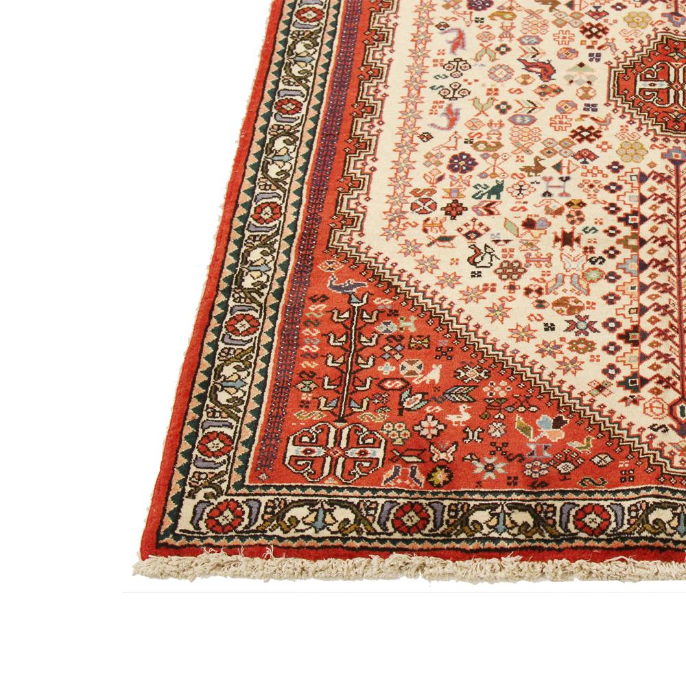 Persiano Tappeto persiano vintage Abadeh con medaglione a diamante avorio su campo centrale rosso in vendita