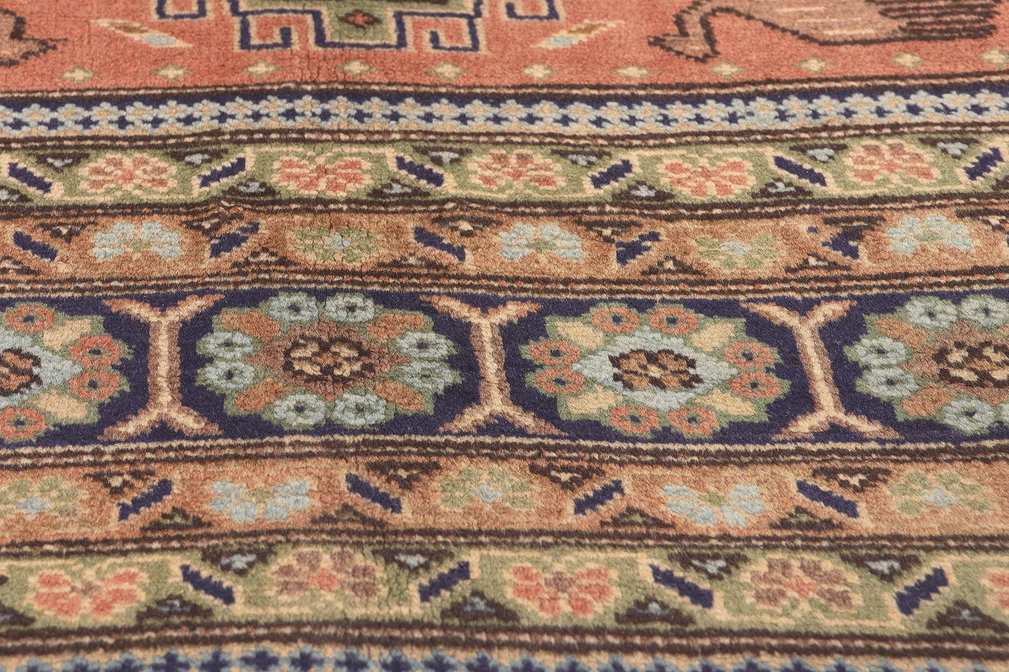 1960's Persian Ardabil Carpet with Modern Style In Good Condition For Sale In Dallas, TX