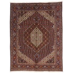 Tapis persan vintage de la région d'Azerbaïdjan avec motif de poisson Mahi de style maison de manoir