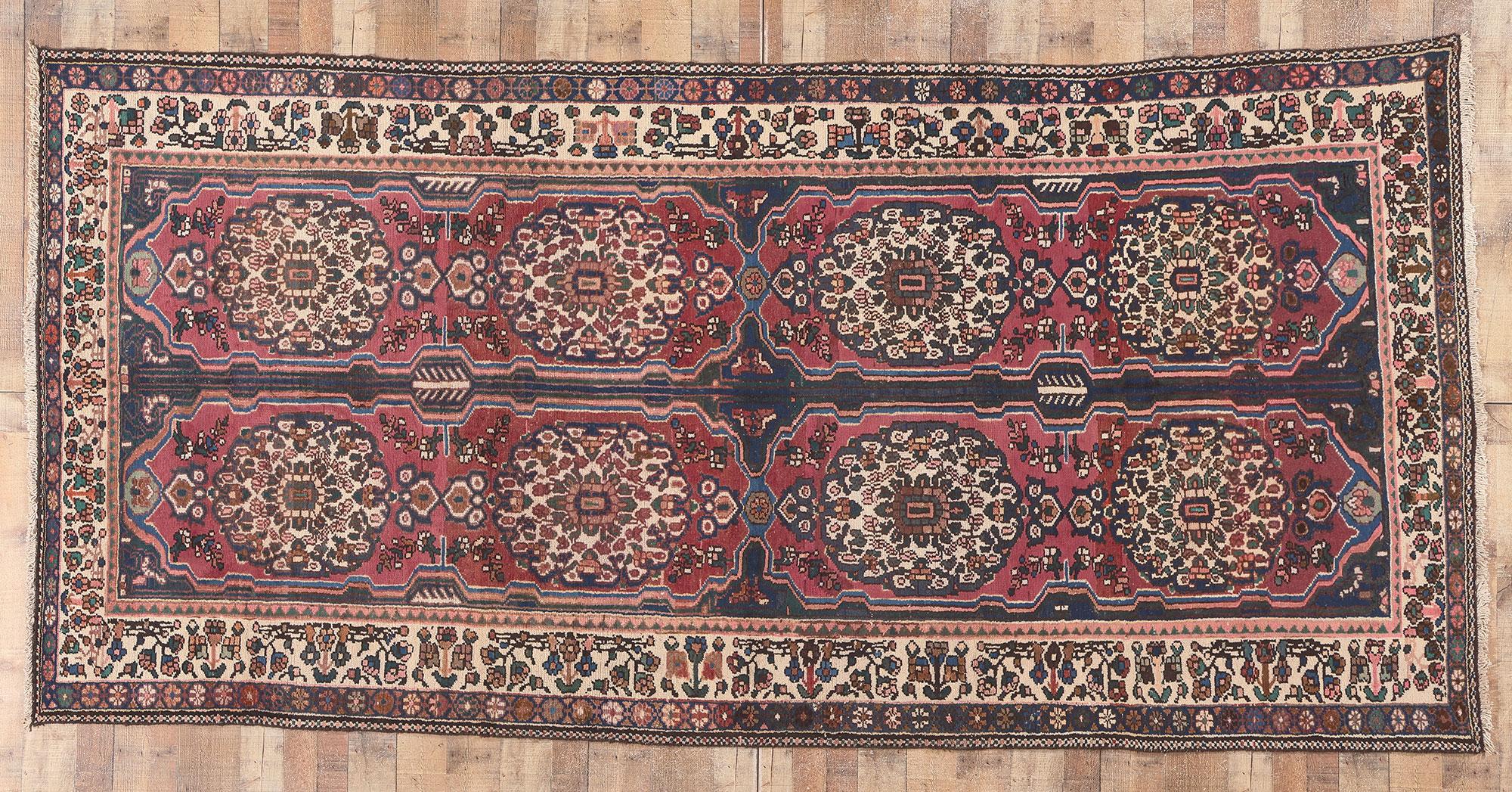 Persischer Bakhtiari-Galerie-Teppich, langer Wohnzimmerteppich im Angebot 2