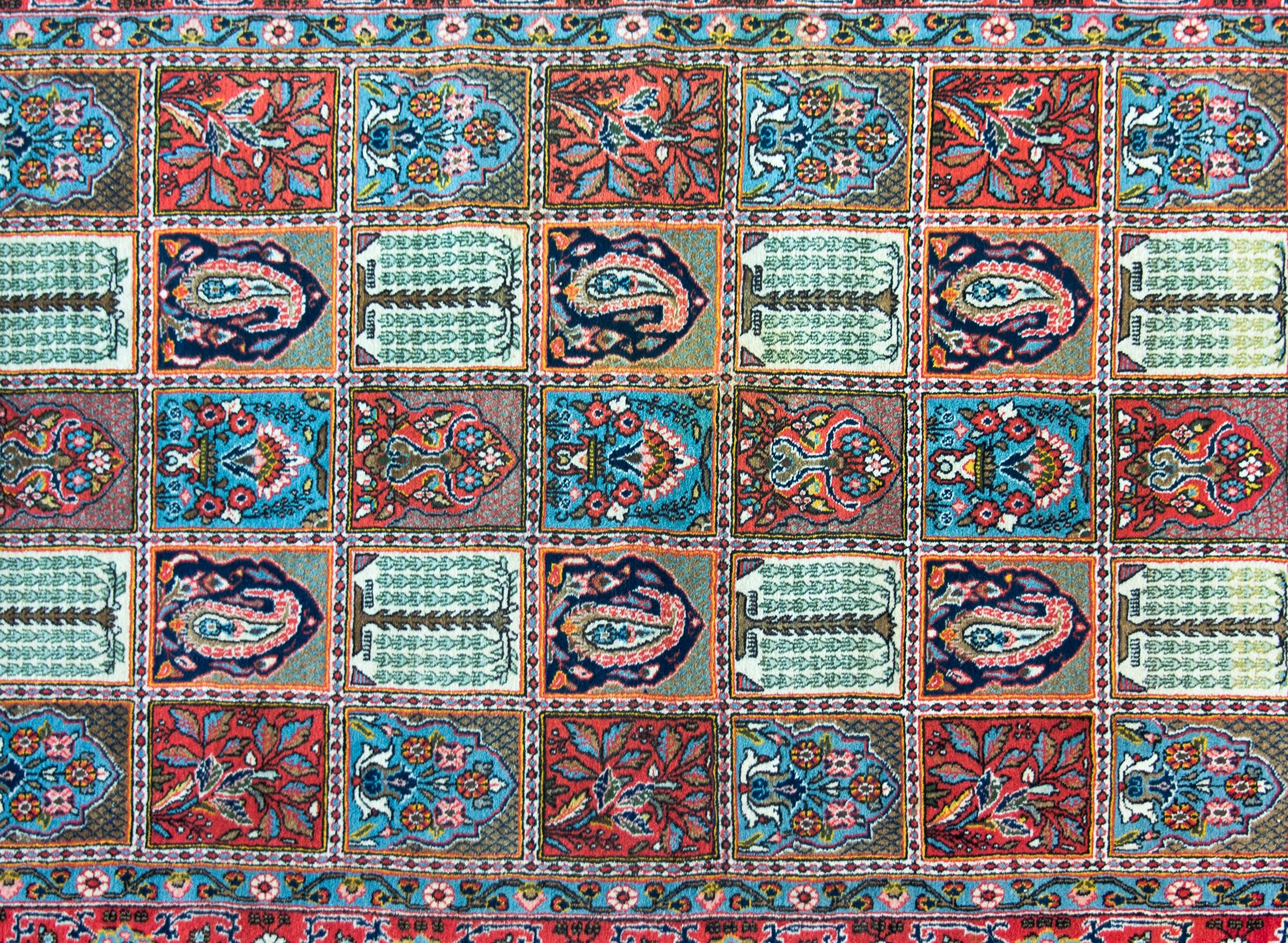 Perse Tapis persan Bakhtiari vintage en vente
