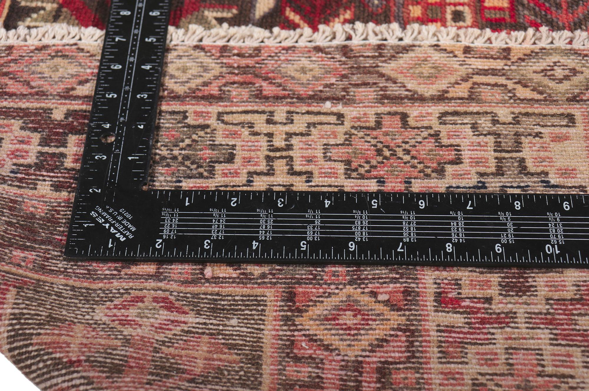 Altpersischer Bachtiari-Teppich (Persisch) im Angebot