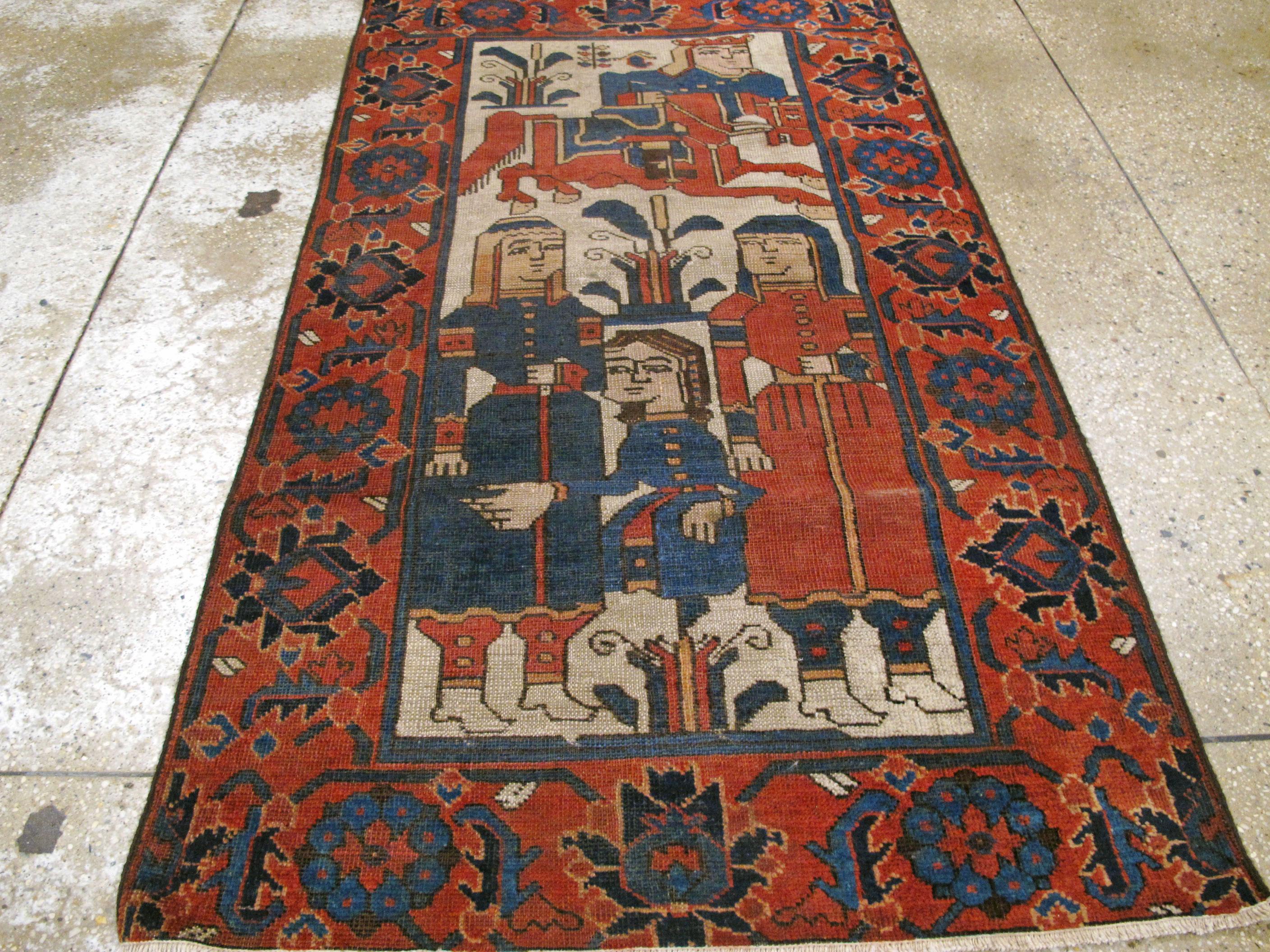 Noué à la main Tapis persan Bakhtiari vintage en vente