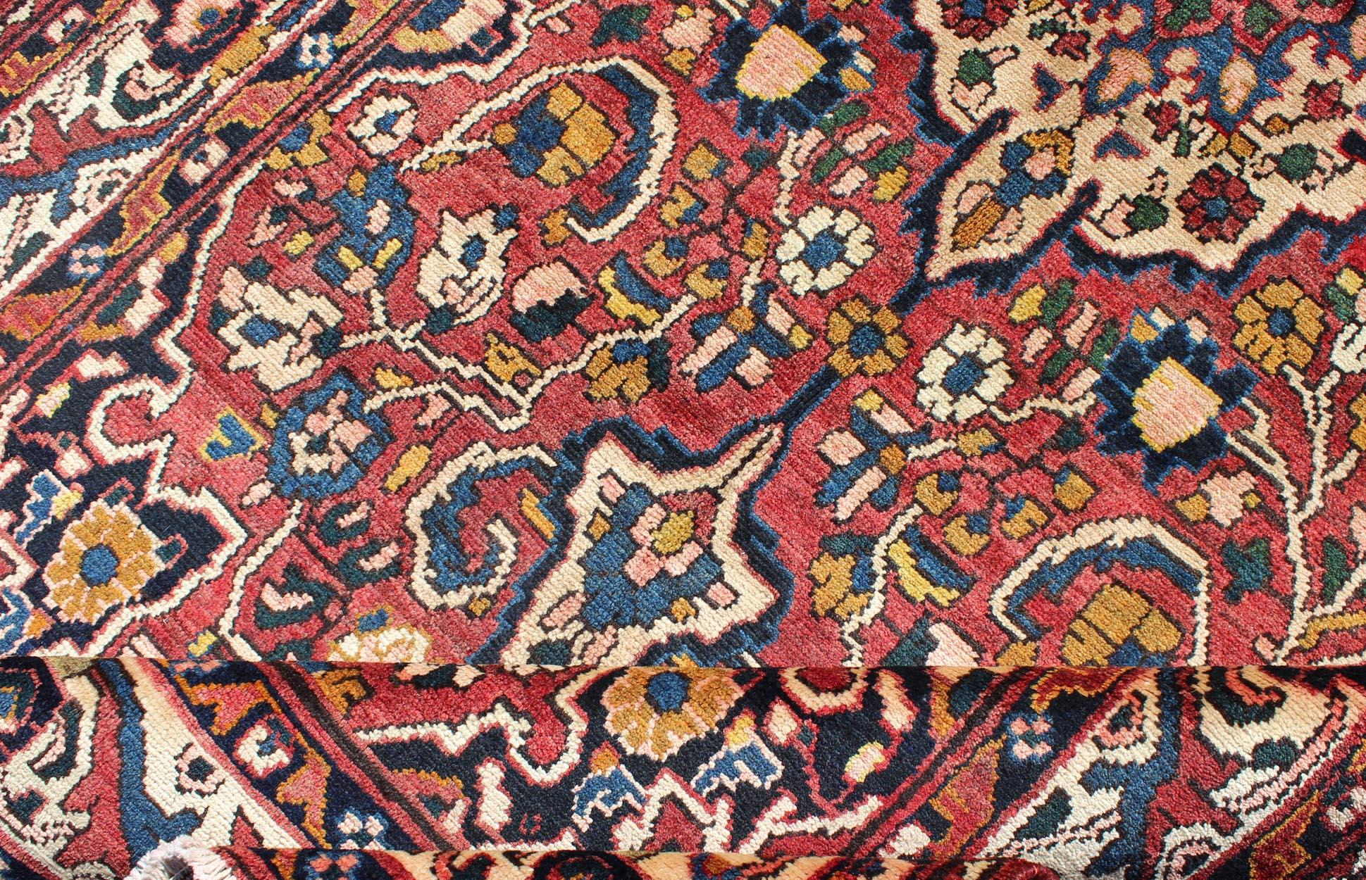 Vintage Persian Bakhtiari Rug with Floral Medallion Design in Red In Excellent Condition In Atlanta, GA