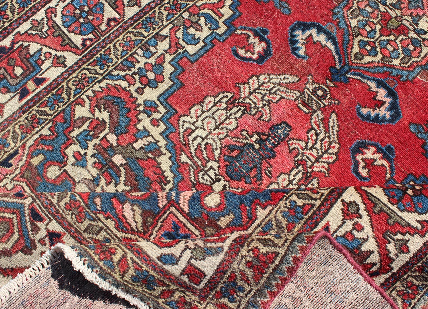 Vintage Persian Bakhtiari Rug with Ornate Central Medallion and Rich Red Blue For Sale 1