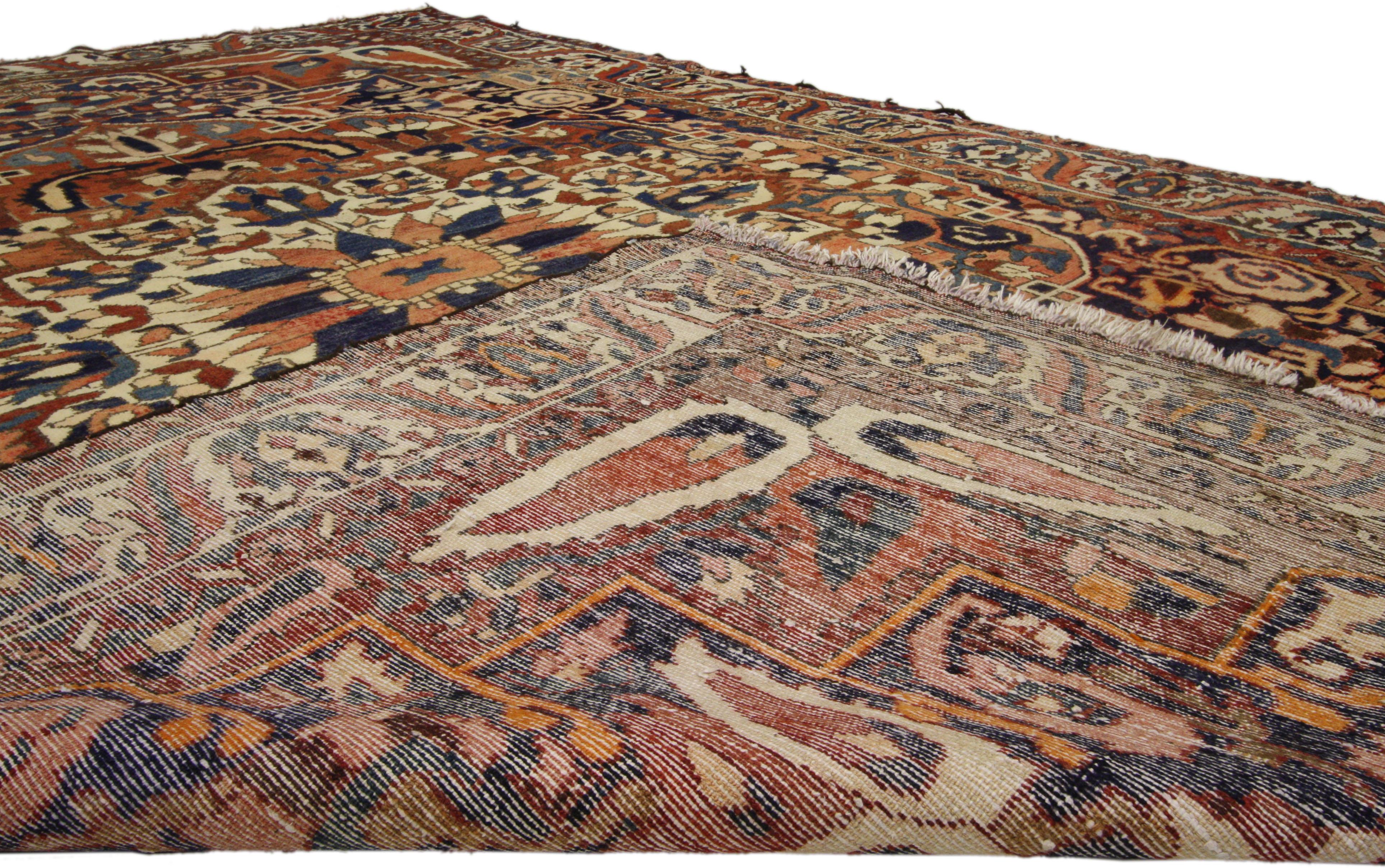 Vintage Persian Bakhtiari Rug with Rustic Style In Good Condition For Sale In Dallas, TX