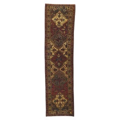 Tapis de couloir persan Bakhtiari vintage