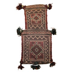 Vintage Persian Baluch Salt Bag in Grün, Rot, Elfenbein, Brown als Tribal Wall Art