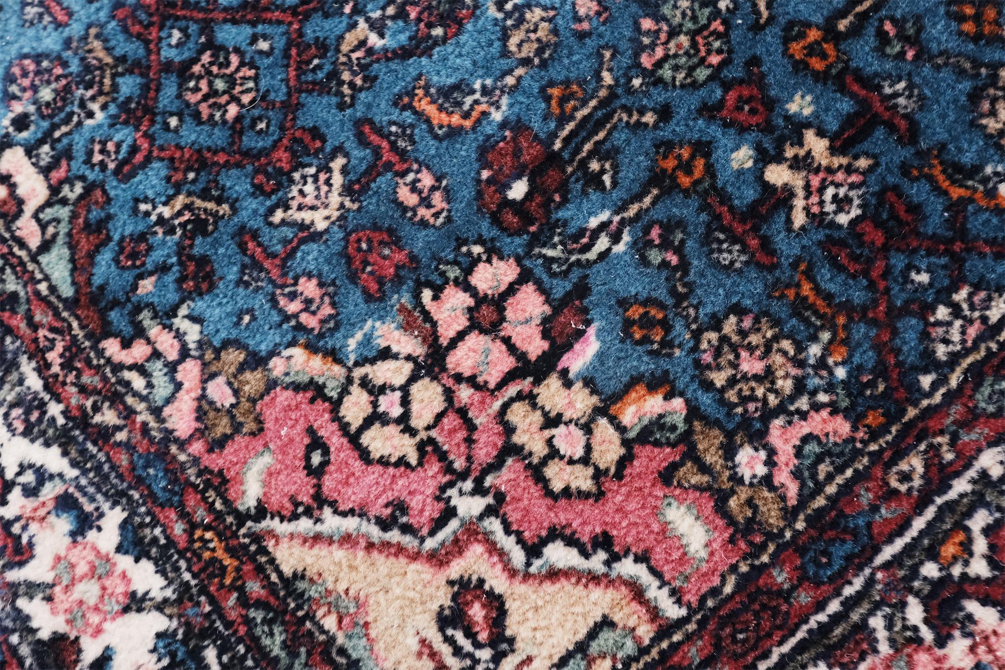 Teppich Nummer
25280
Größe
2' 6