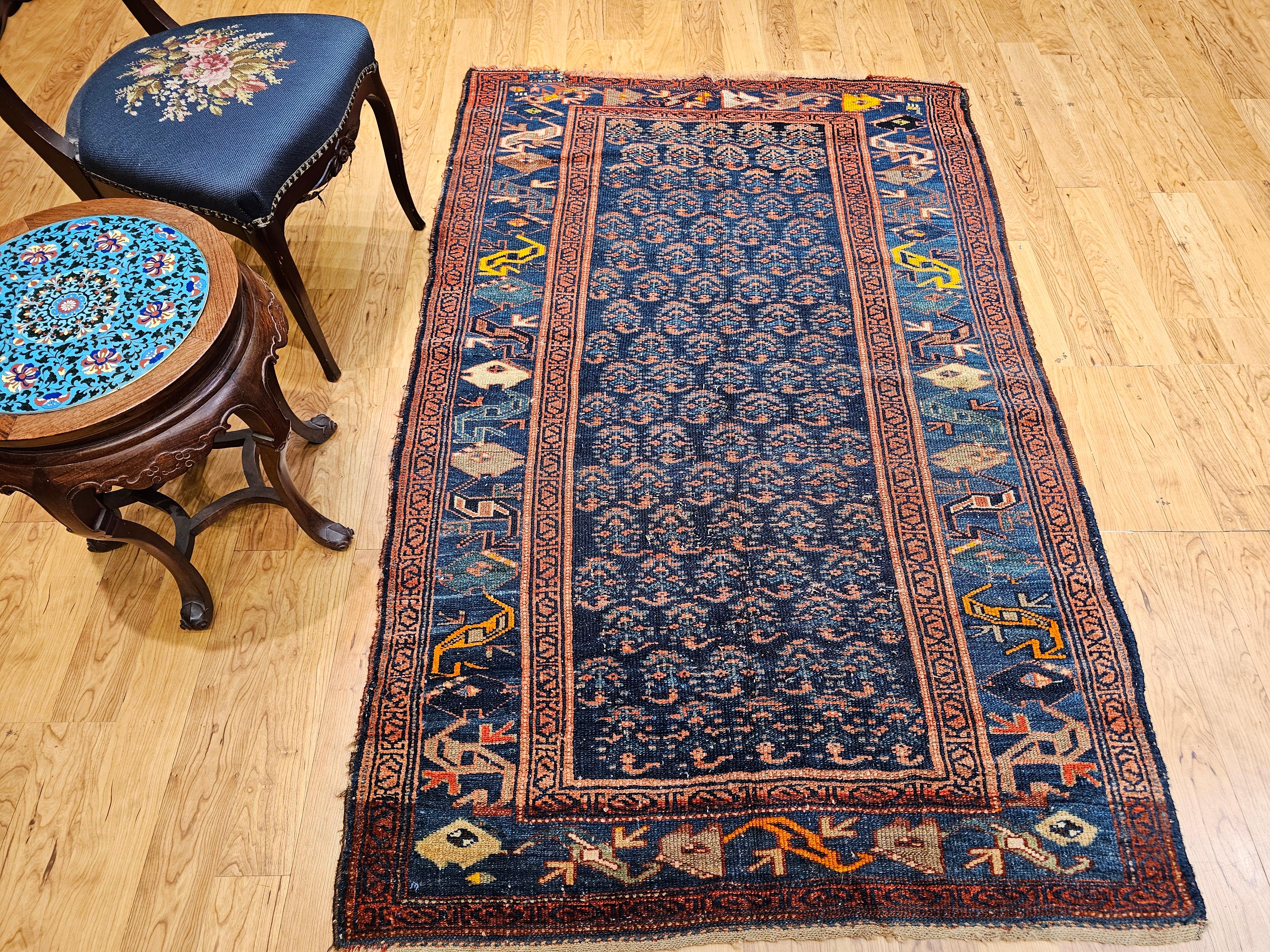 Persischer Bidjar-Teppich mit Allover-Paisleymuster in Marineblau, Grün und Gelb im Angebot 13