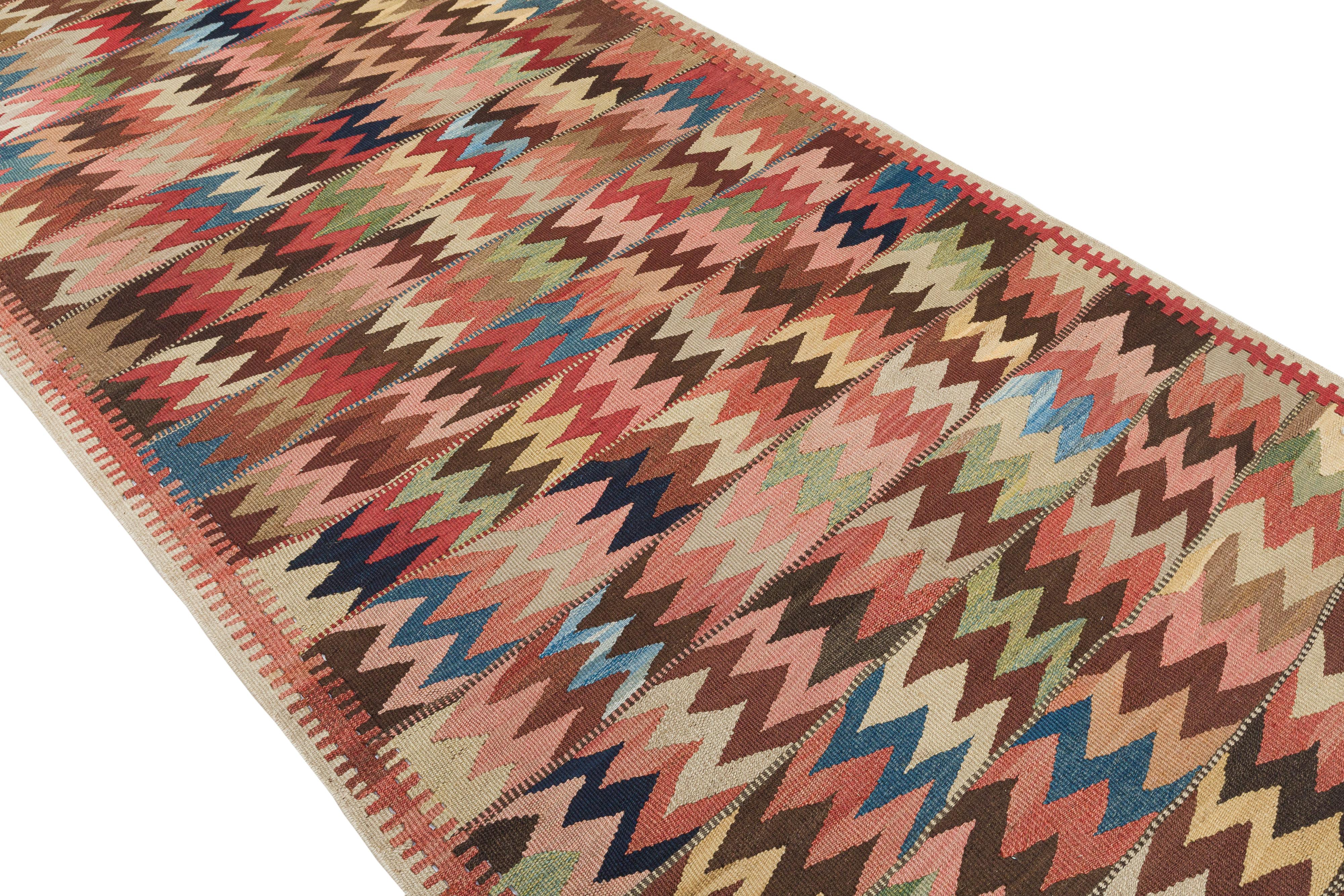 Persischer Bidjar-Flachgewebe-Teppich, Vintage im Zustand „Hervorragend“ im Angebot in New York, NY