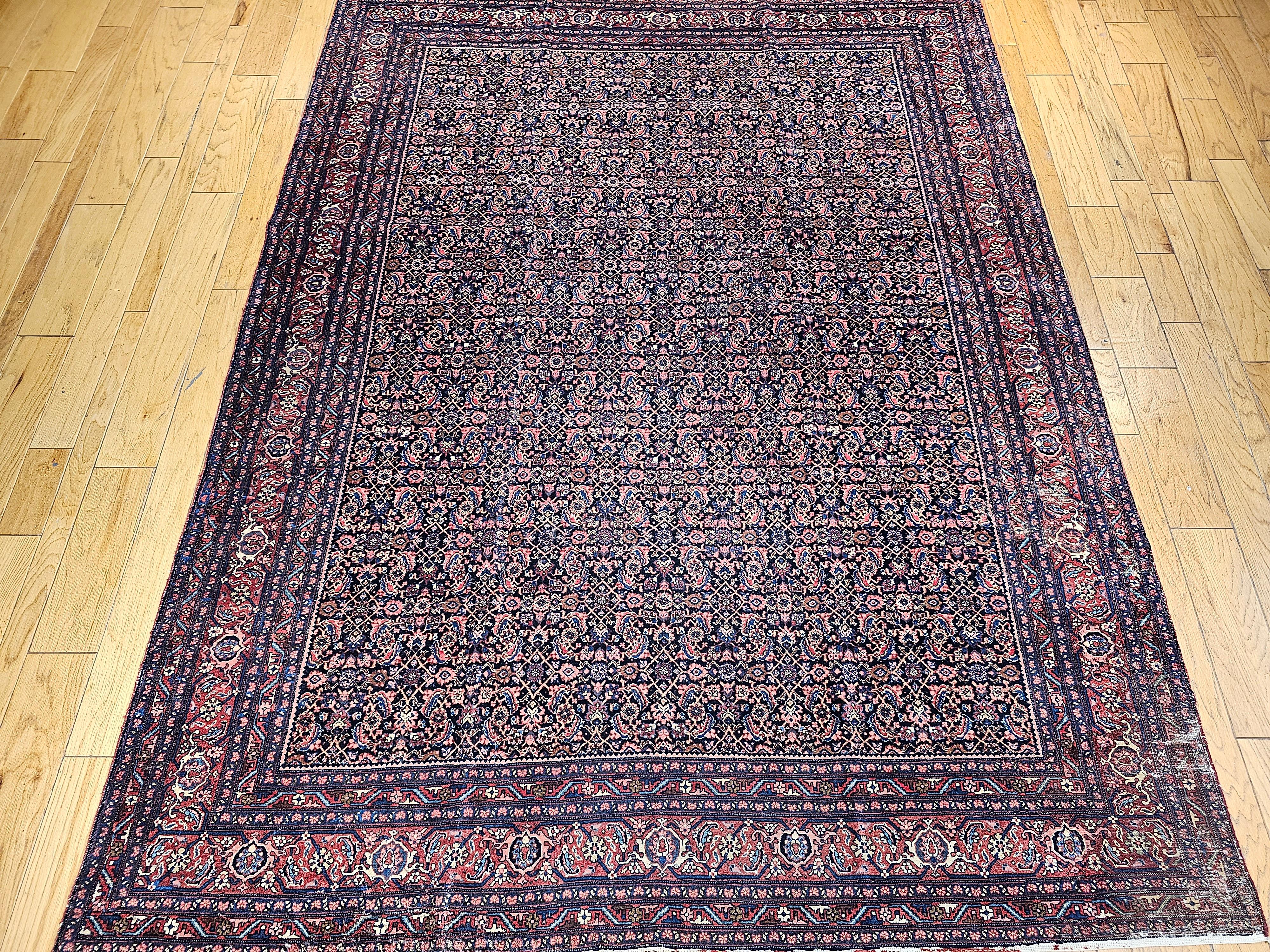 Altpersischer Bidjar mit geometrischem Muster in Dunkelblau, Rot und Brown im Angebot 9