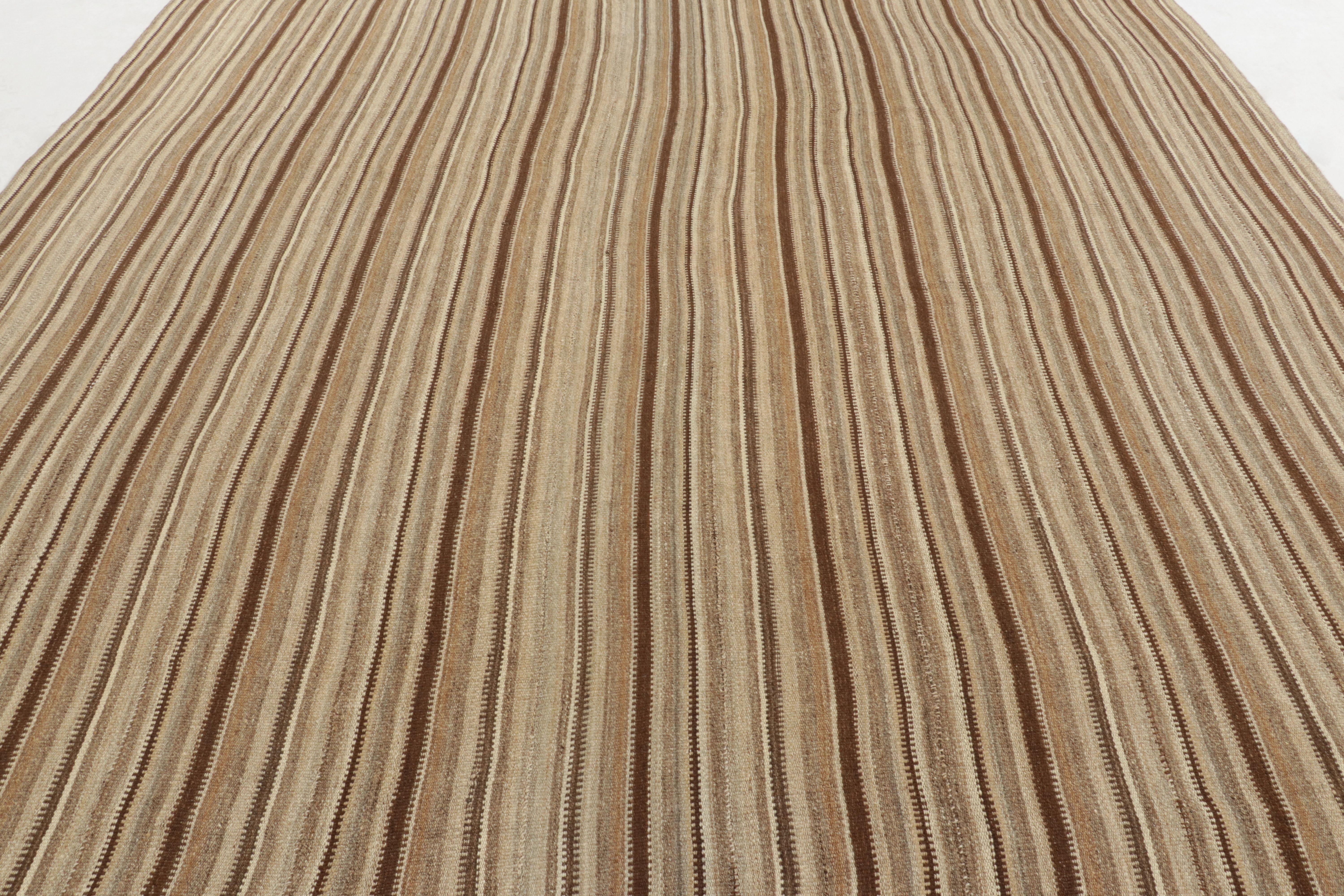 This vintage 11x11 Persian Kilim is a rare, perfectly square tribal flatweave, handwoven in wool circa 1950-1960. Originating from the Bidjar provenance, this piece is an extraordinary exemplar of the Jajim style, celebrated for its unique vertical