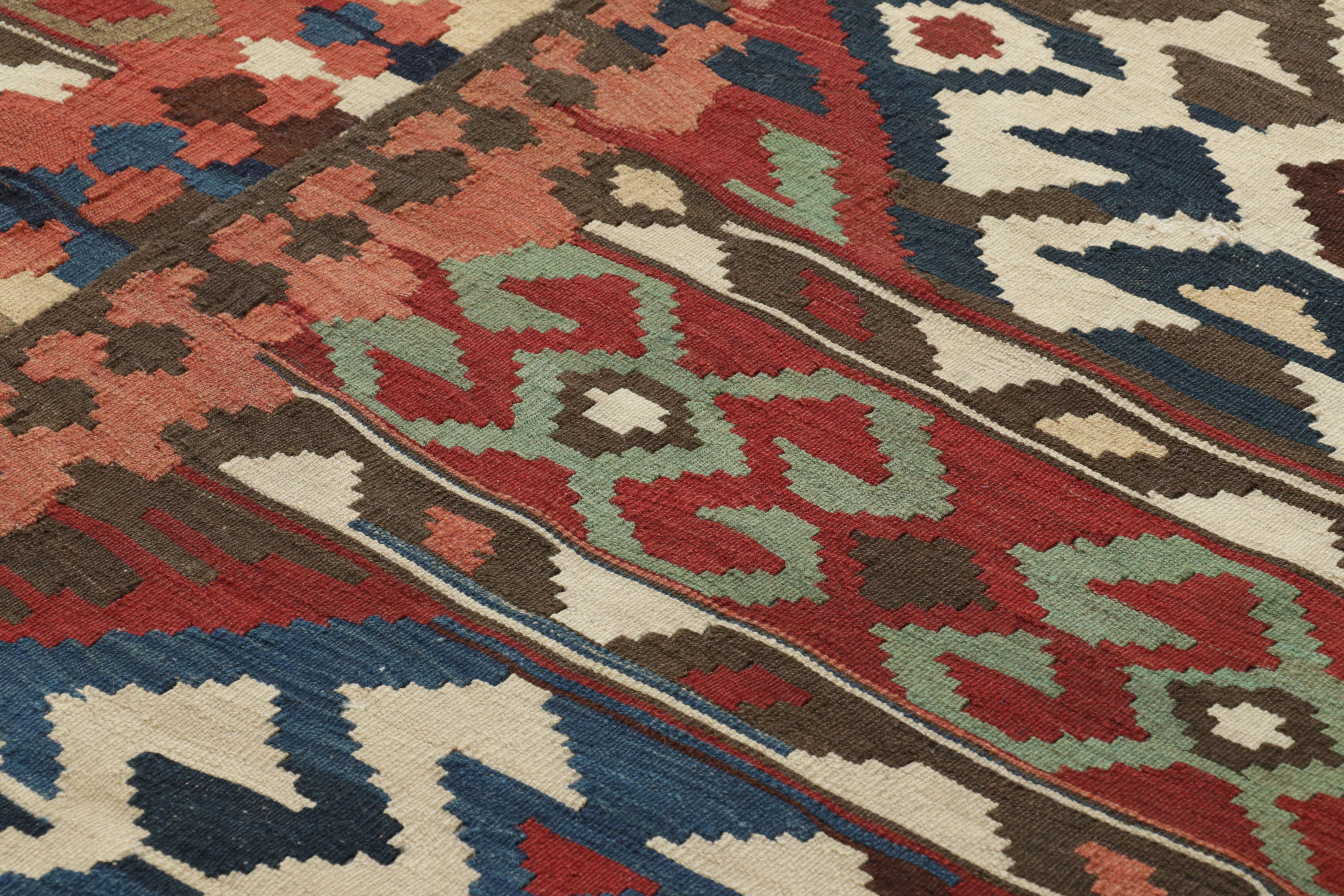 Vintage Persian Bidjar Kilim, Tribal Geometric in Rot, Marine, & Elfenbein Rug & Kilim (Handgewebt) im Angebot