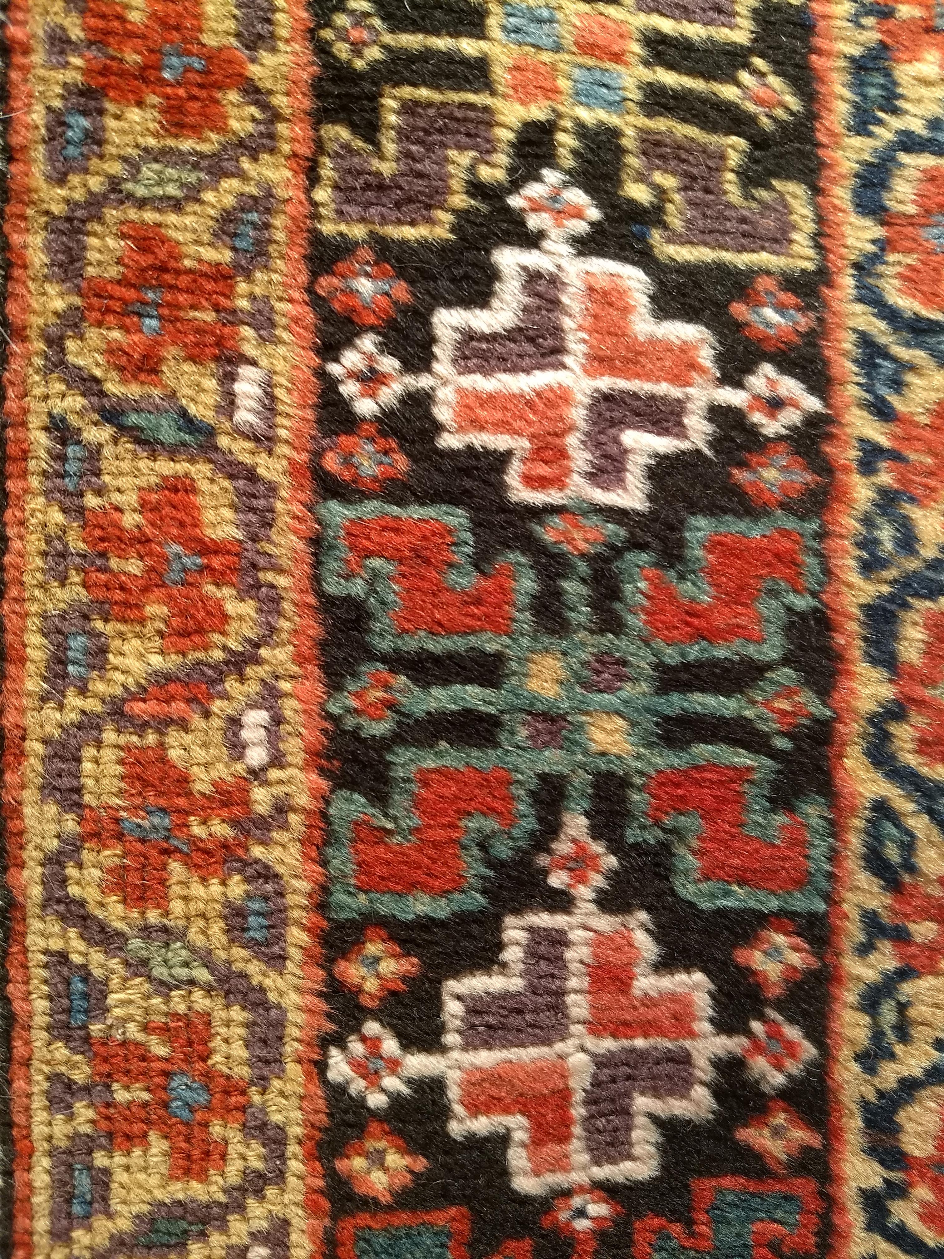 XIXe siècle Tapis de couloir persan Bidjar du 19e siècle, rare, ivoire avec motif cachemire sur toute sa surface en vente