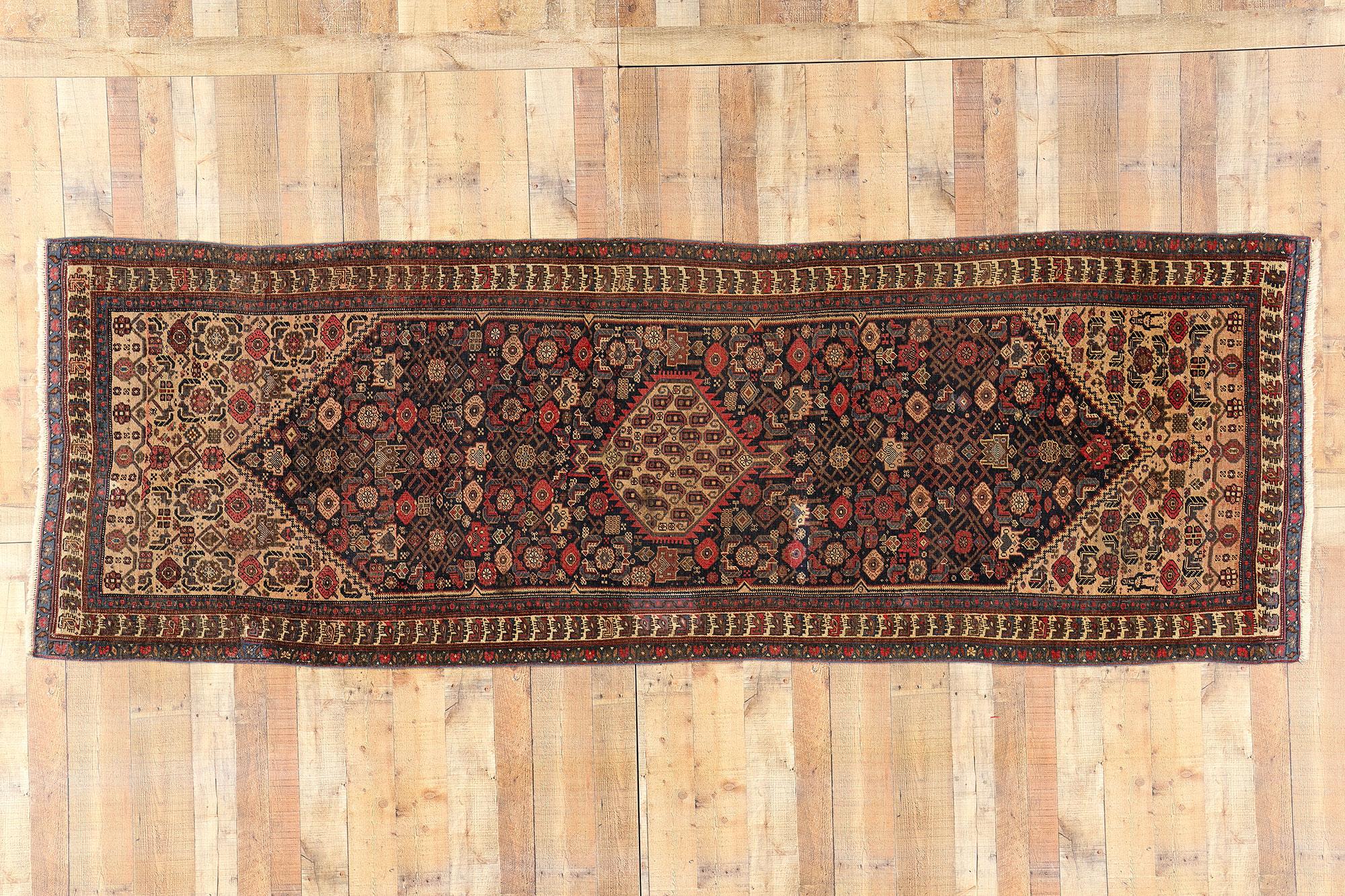 Vintage Persian Bijar Rug  For Sale 2