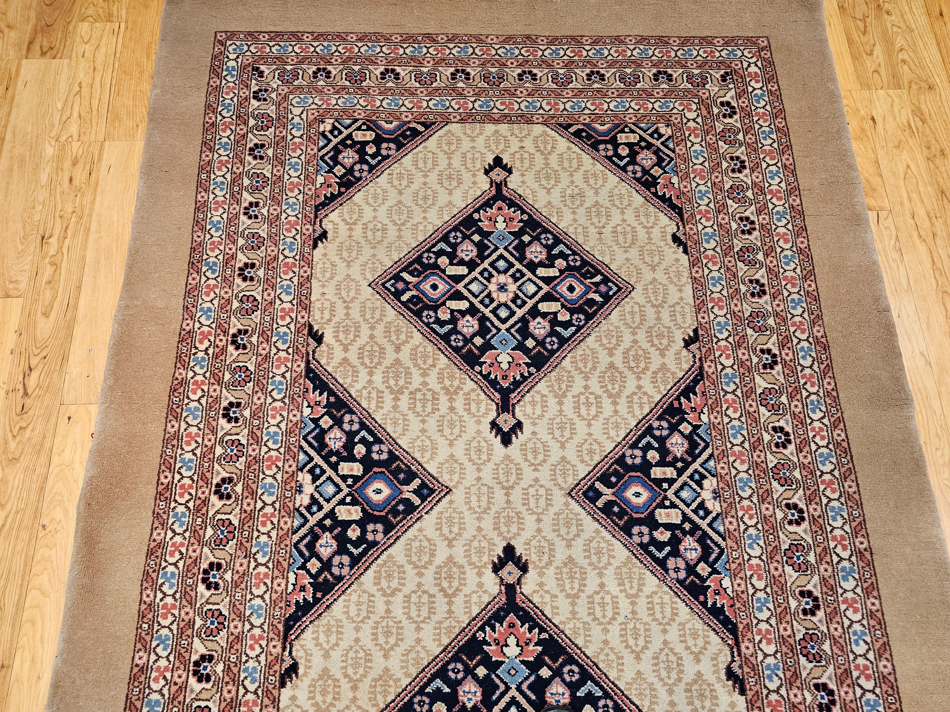 Altpersischer Kamelhaar-Malayer Gallery-Teppich im Angebot 4
