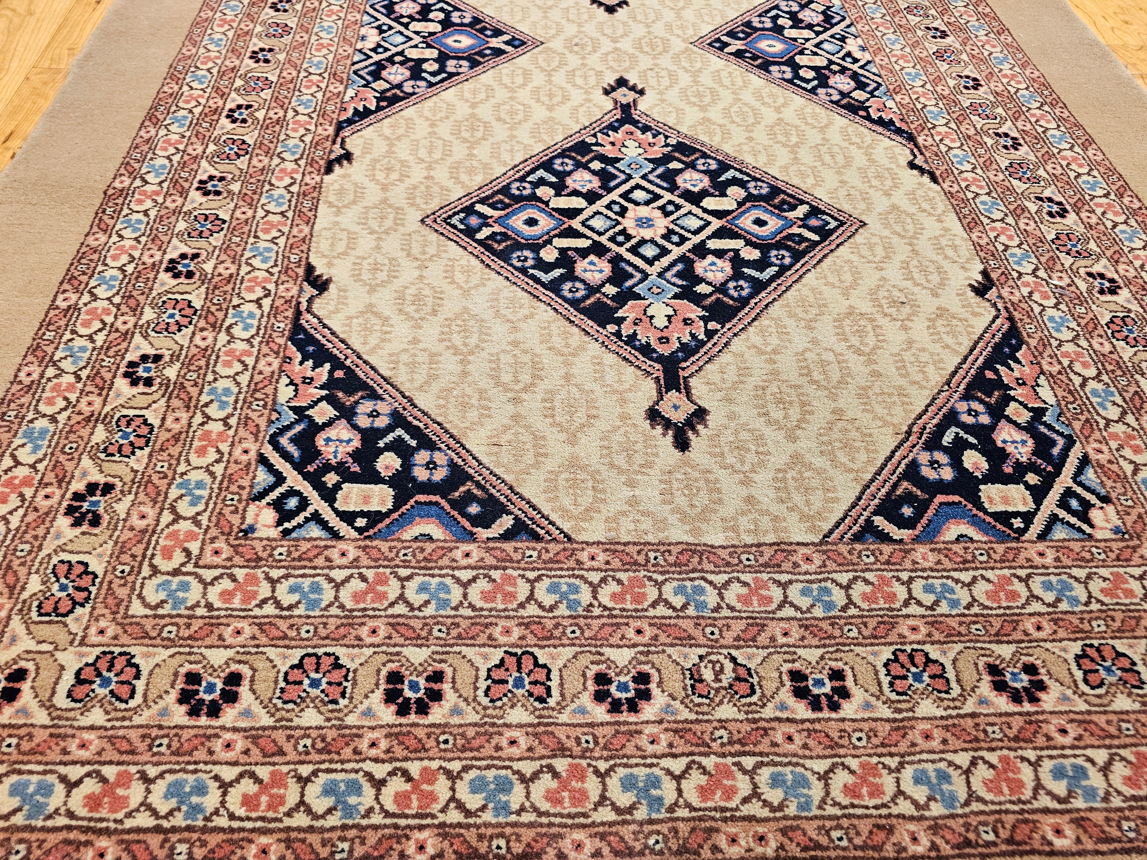 Altpersischer Kamelhaar-Malayer Gallery-Teppich im Angebot 5