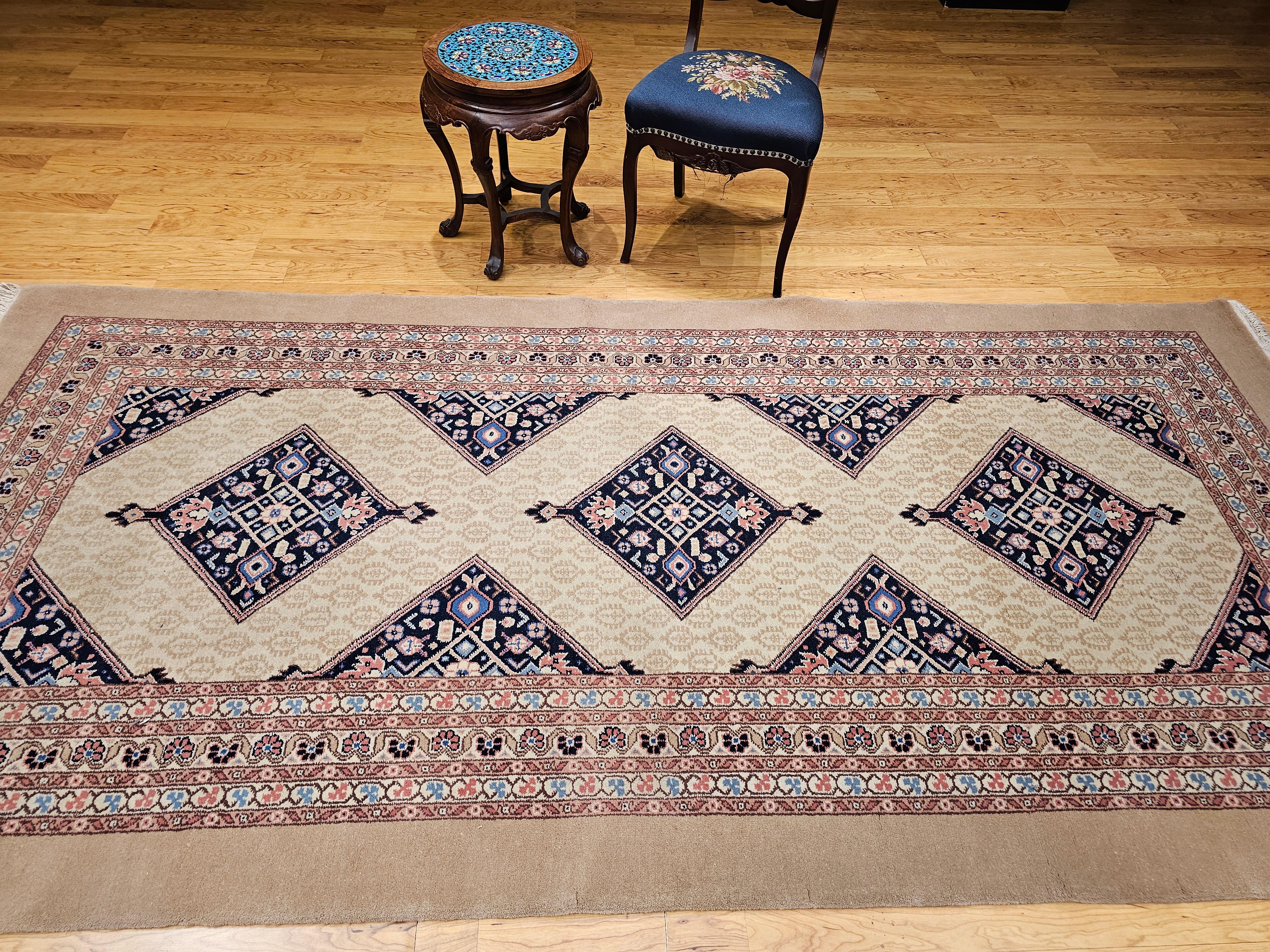 Altpersischer Kamelhaar-Malayer Gallery-Teppich im Angebot 8