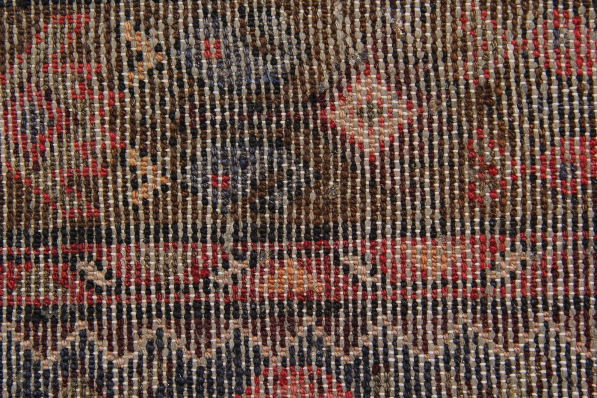 Vintage Carpet Runner, Blue Geometric Traditional Runner Rug In Excellent Condition For Sale In Wembley, GB