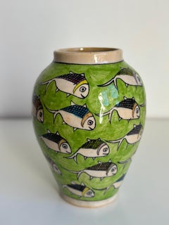 Jarrón vintage de cerámica persa verde con forma de pez