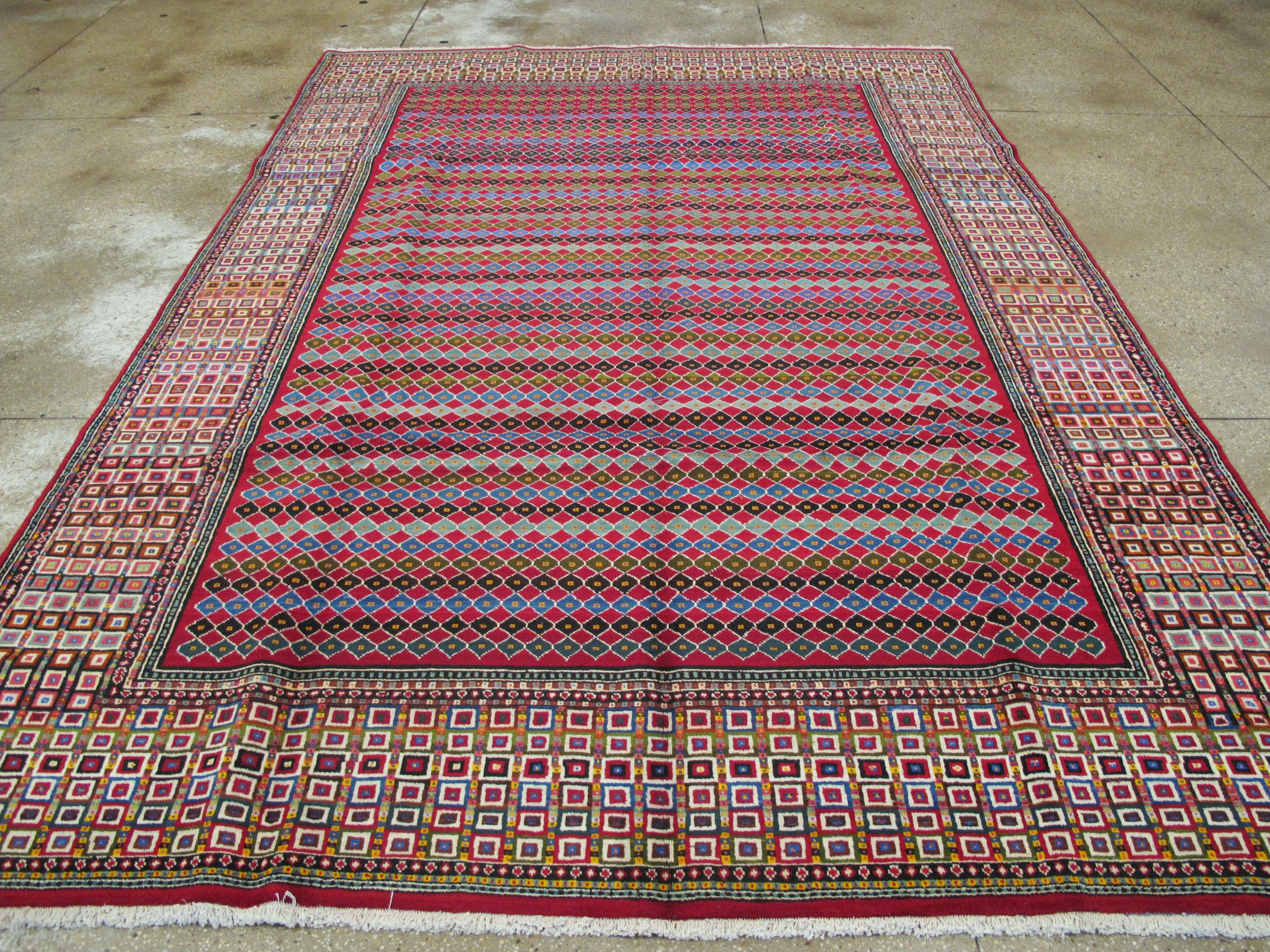Vintage Persian Deco Rug In Excellent Condition For Sale In New York, NY