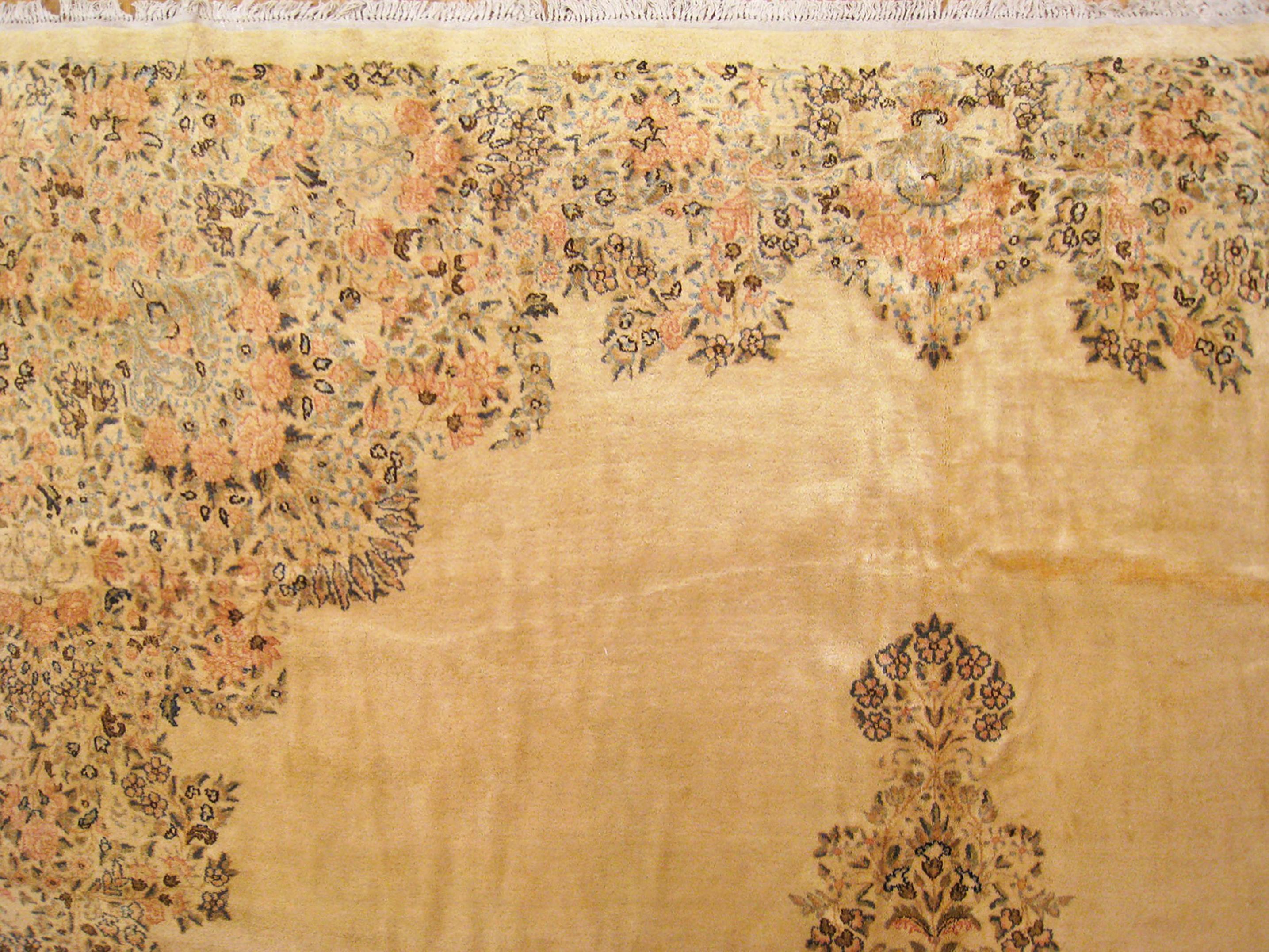 Vintage Persian Decorative Orienta Kerman Rug in Room Size  For Sale 5