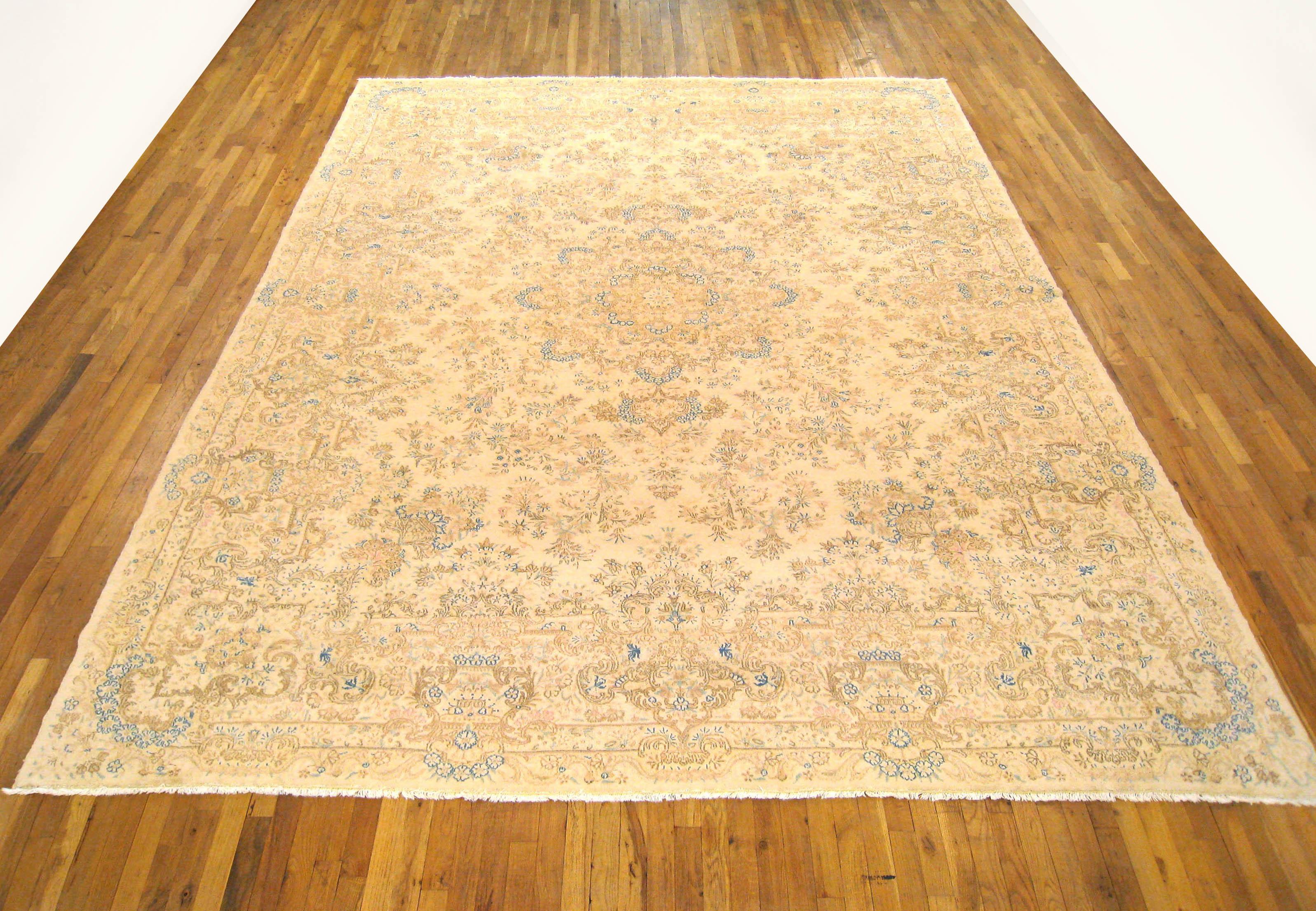 Antique Persian Kerman oriental carpet, size 13'8