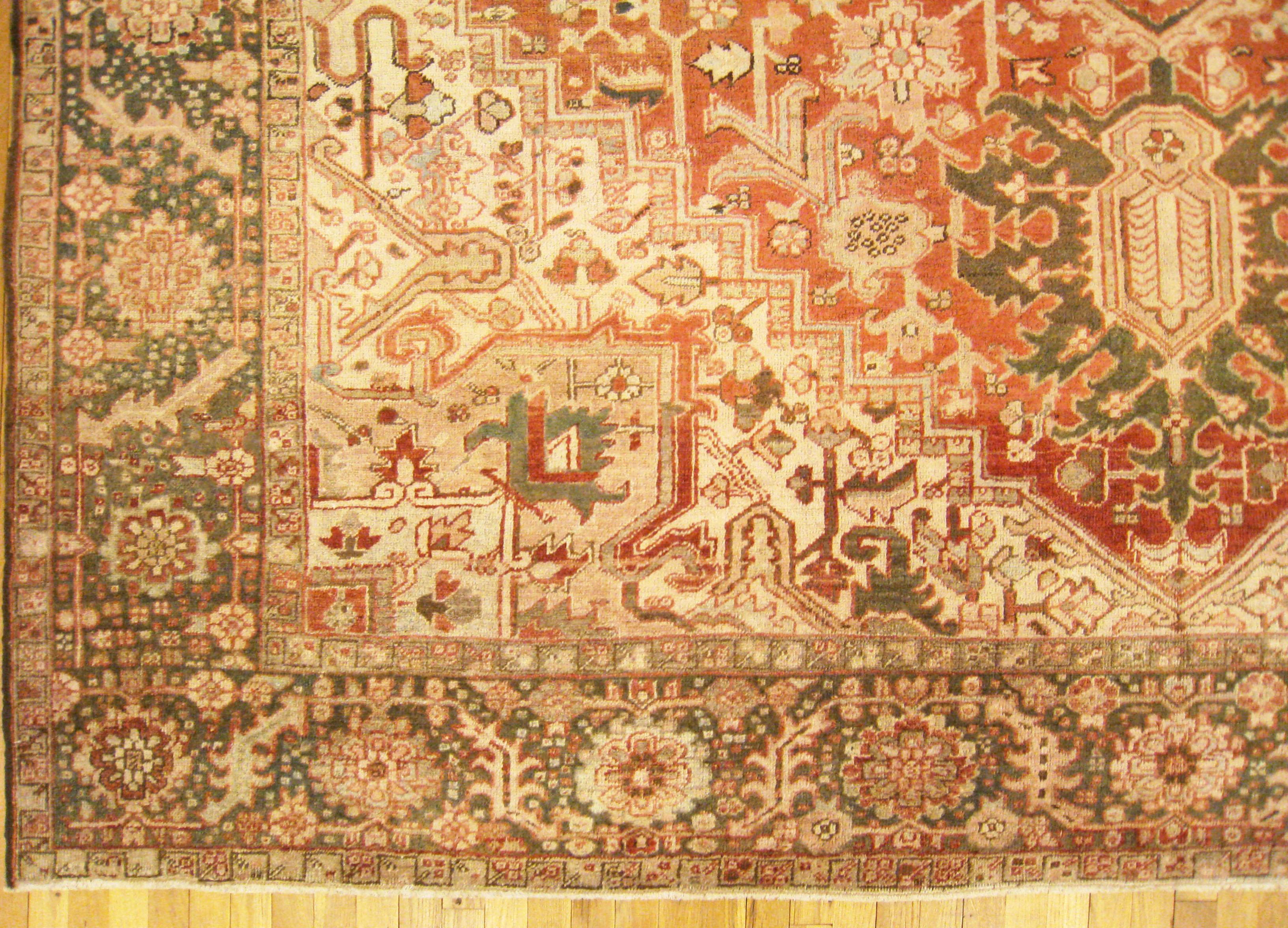 Vintage Persian Decorative Oriental Heriz Rug in Room Size In Good Condition For Sale In New York, NY