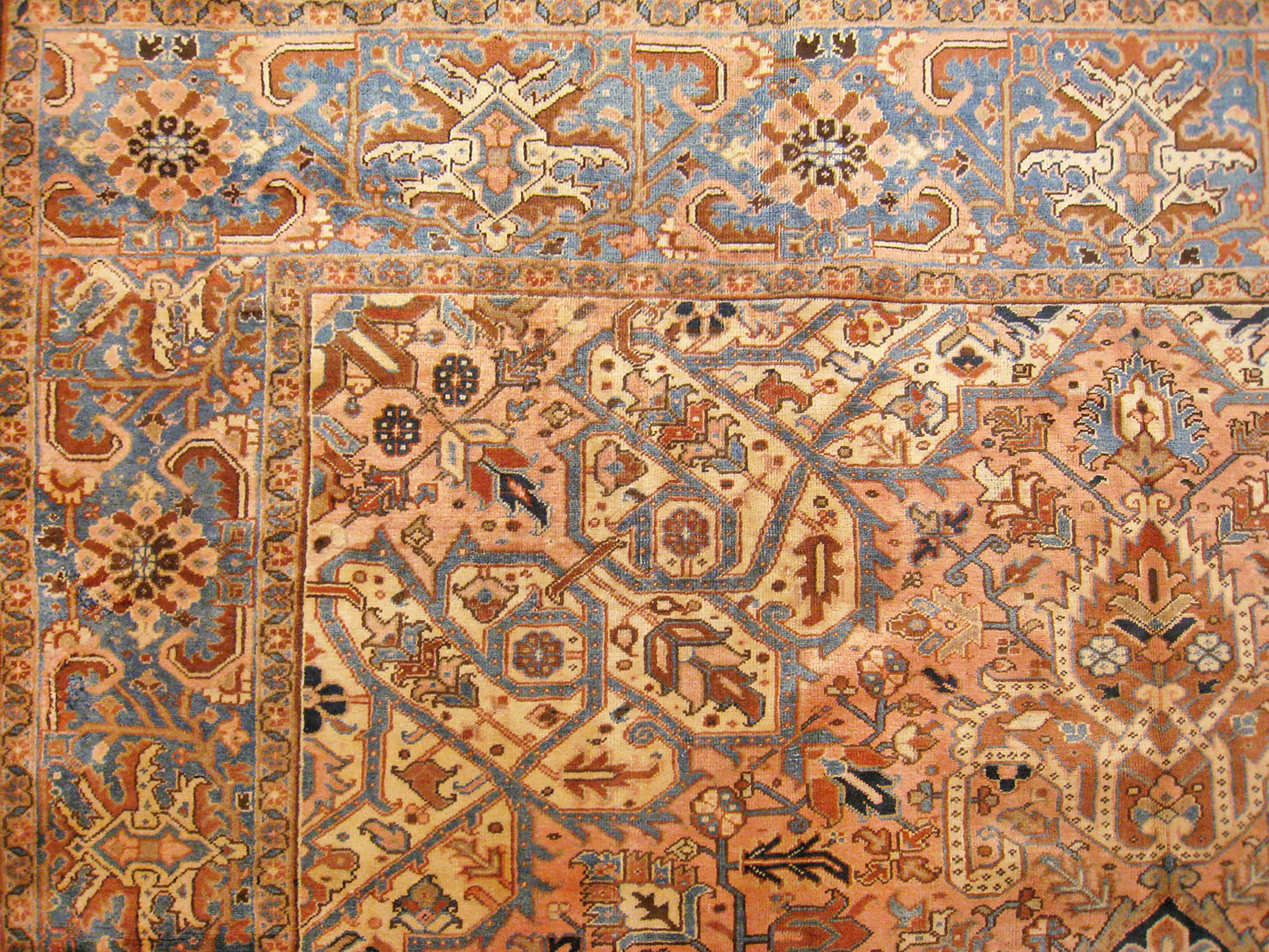 Tapis Heriz oriental décoratif persan vintage de grande taille en vente 3