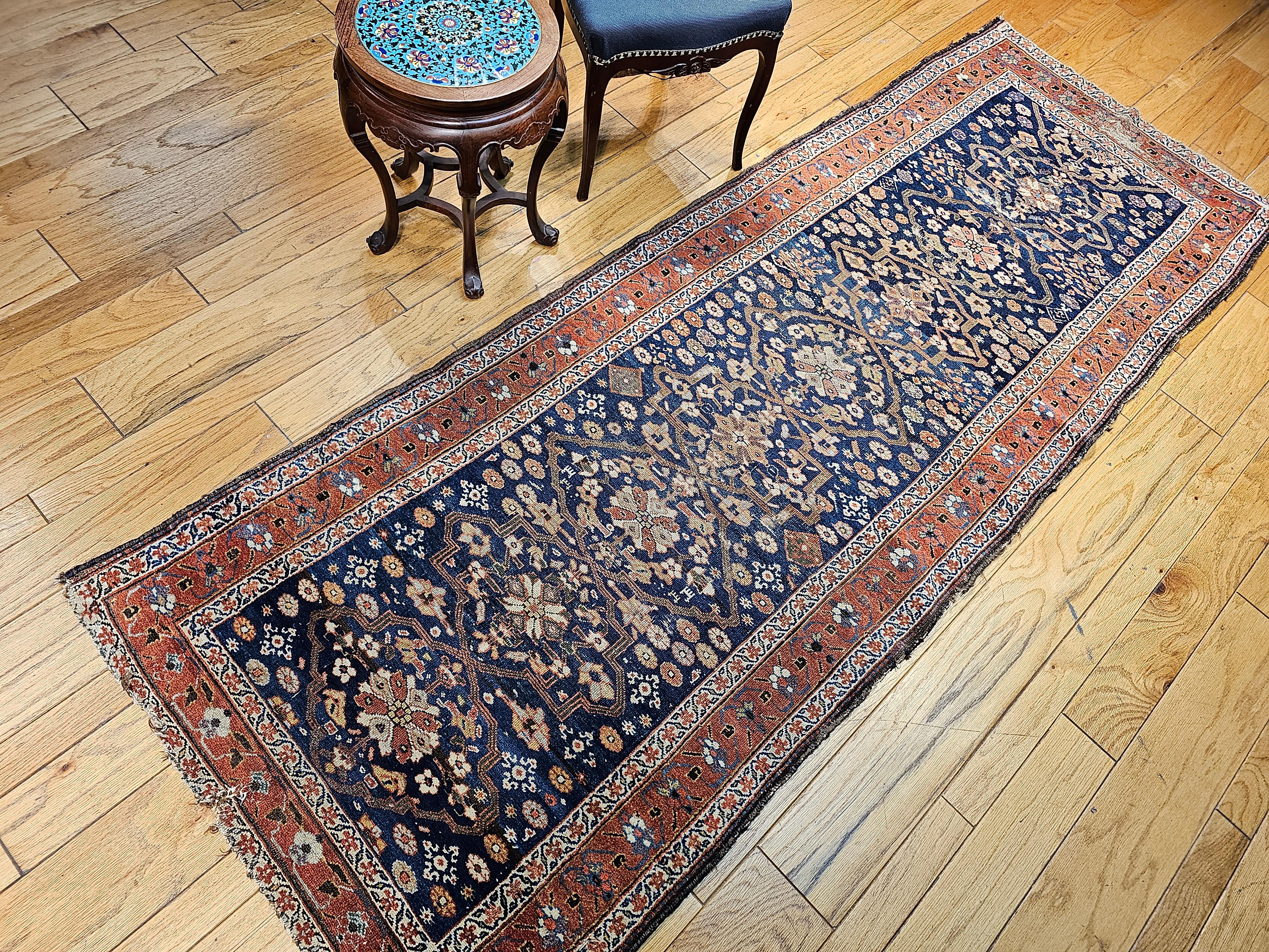 Runner persiano d'epoca in Sarouk Farahan in vendita 13