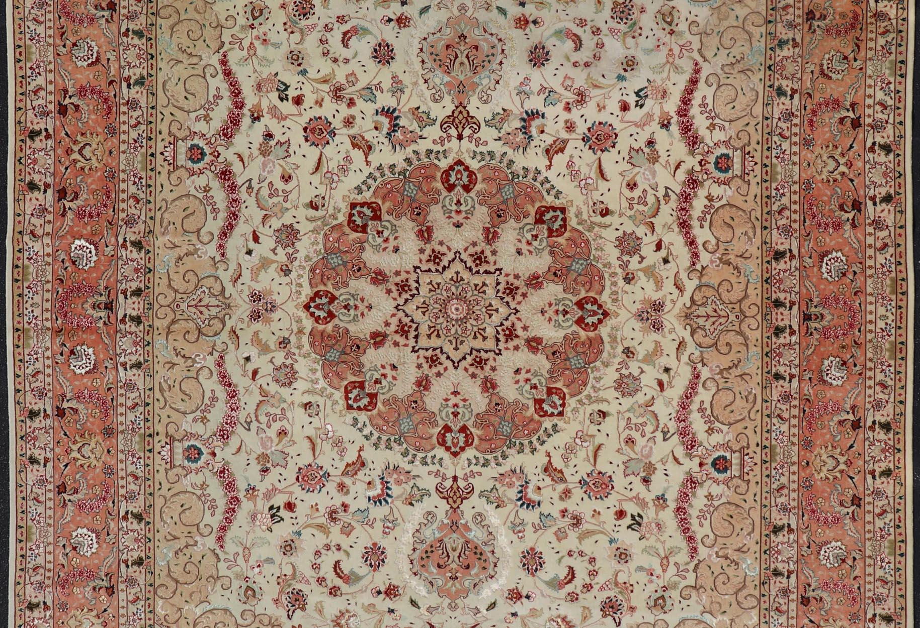  Vintage Persian Fine Tabriz Rug with Floral Medallion Design in Wool And Silk For Sale 5