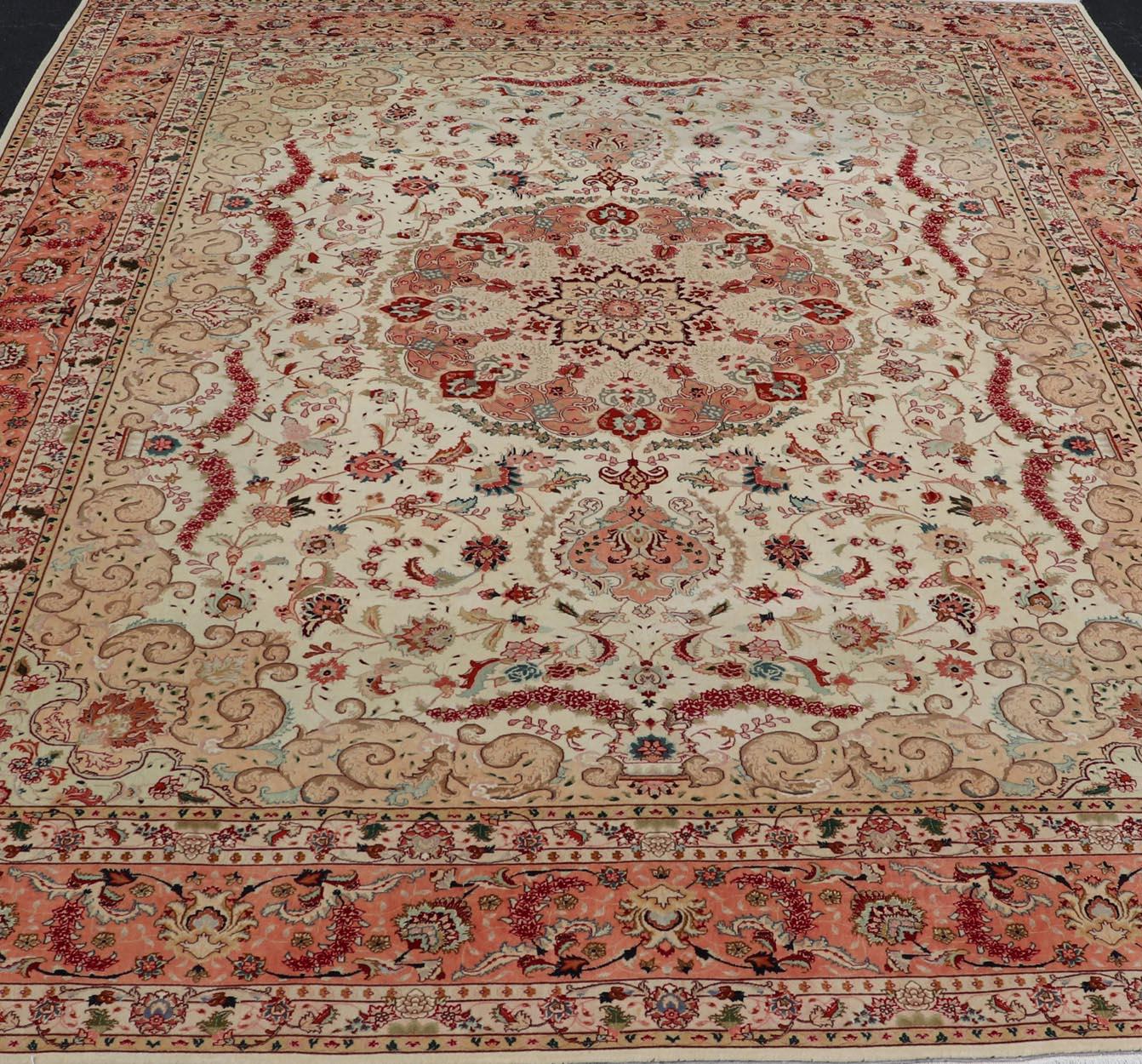  Vintage Persian Fine Tabriz Rug with Floral Medallion Design in Wool And Silk For Sale 8