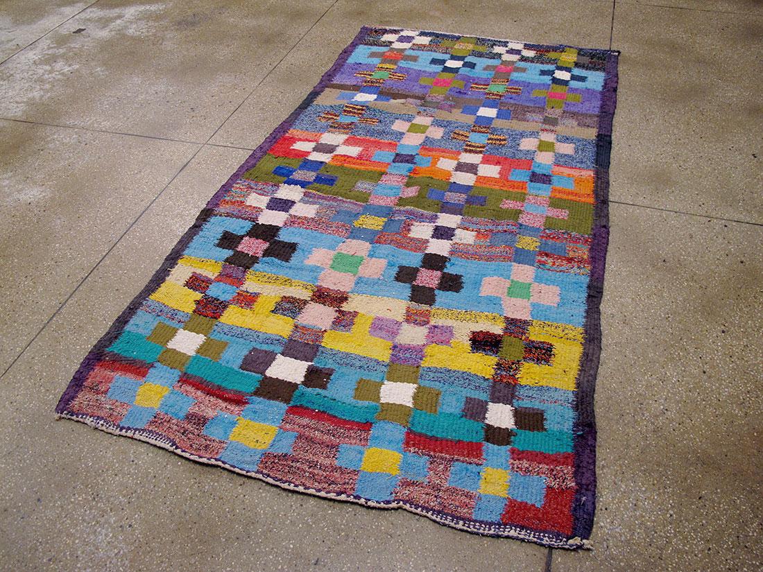 A colorful vintage Persian flat-woven Kilim carpet from the mid-20th century (reversible).