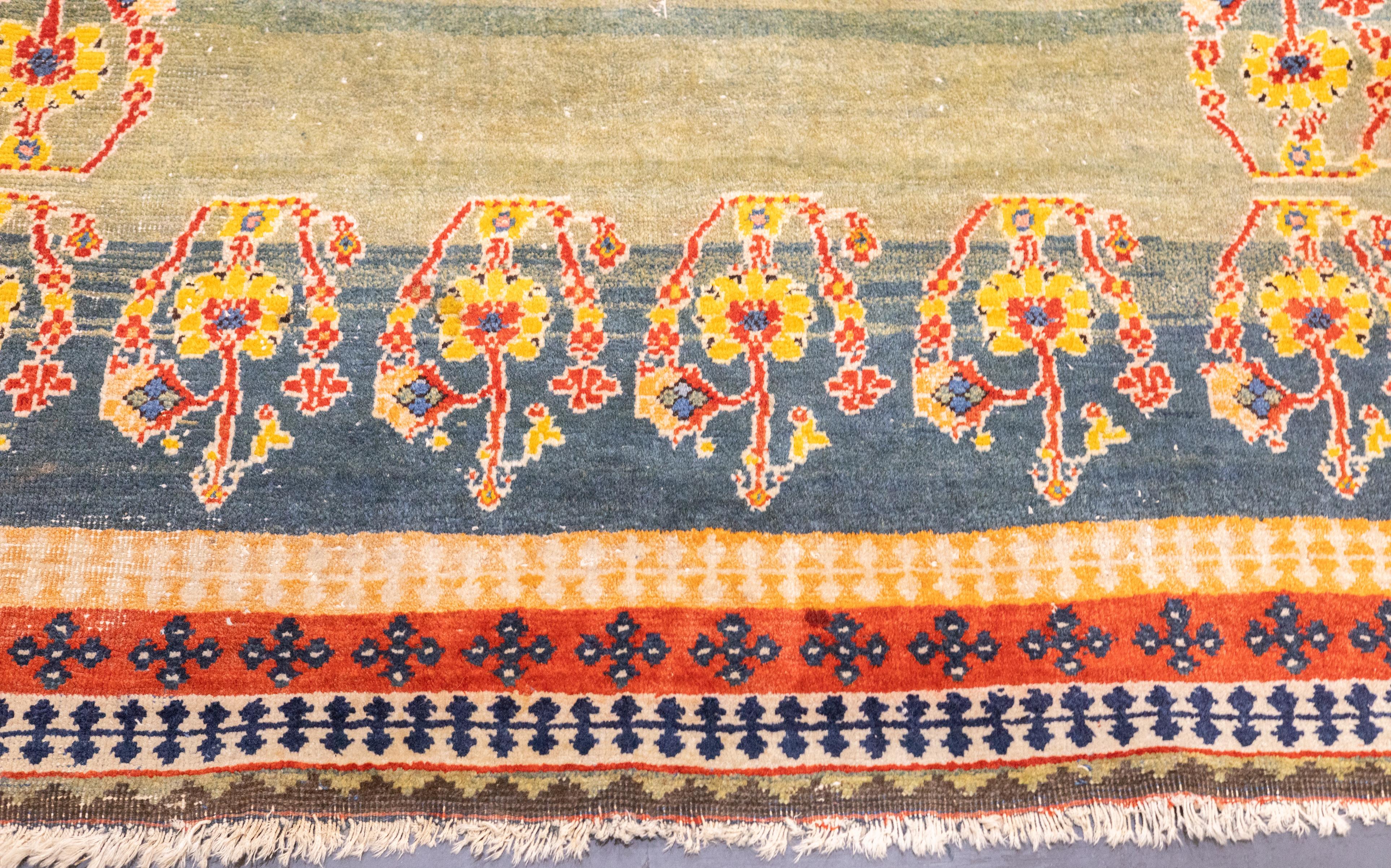 XX secolo Tappeto persiano vintage Gabbeh 4'5'' x 6'4'' in vendita