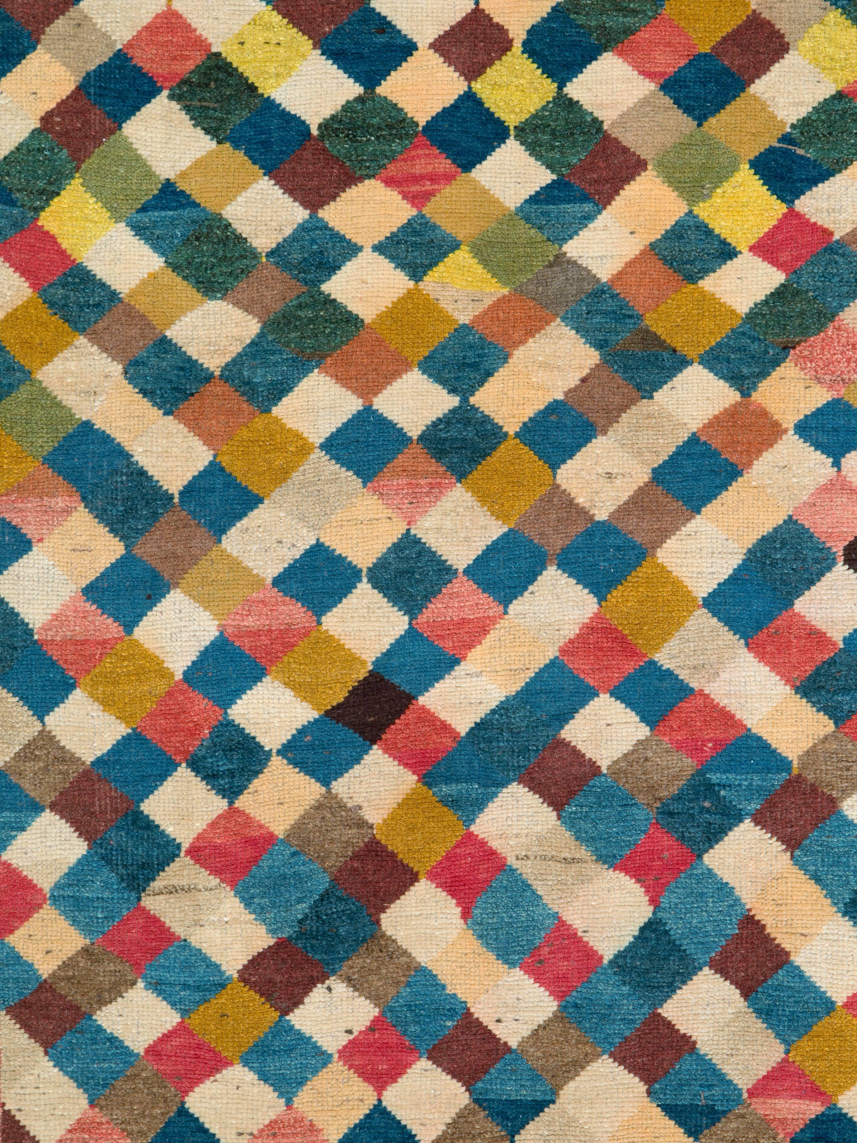 Un tapis vintage persan Gabbeh du milieu du 20e siècle.