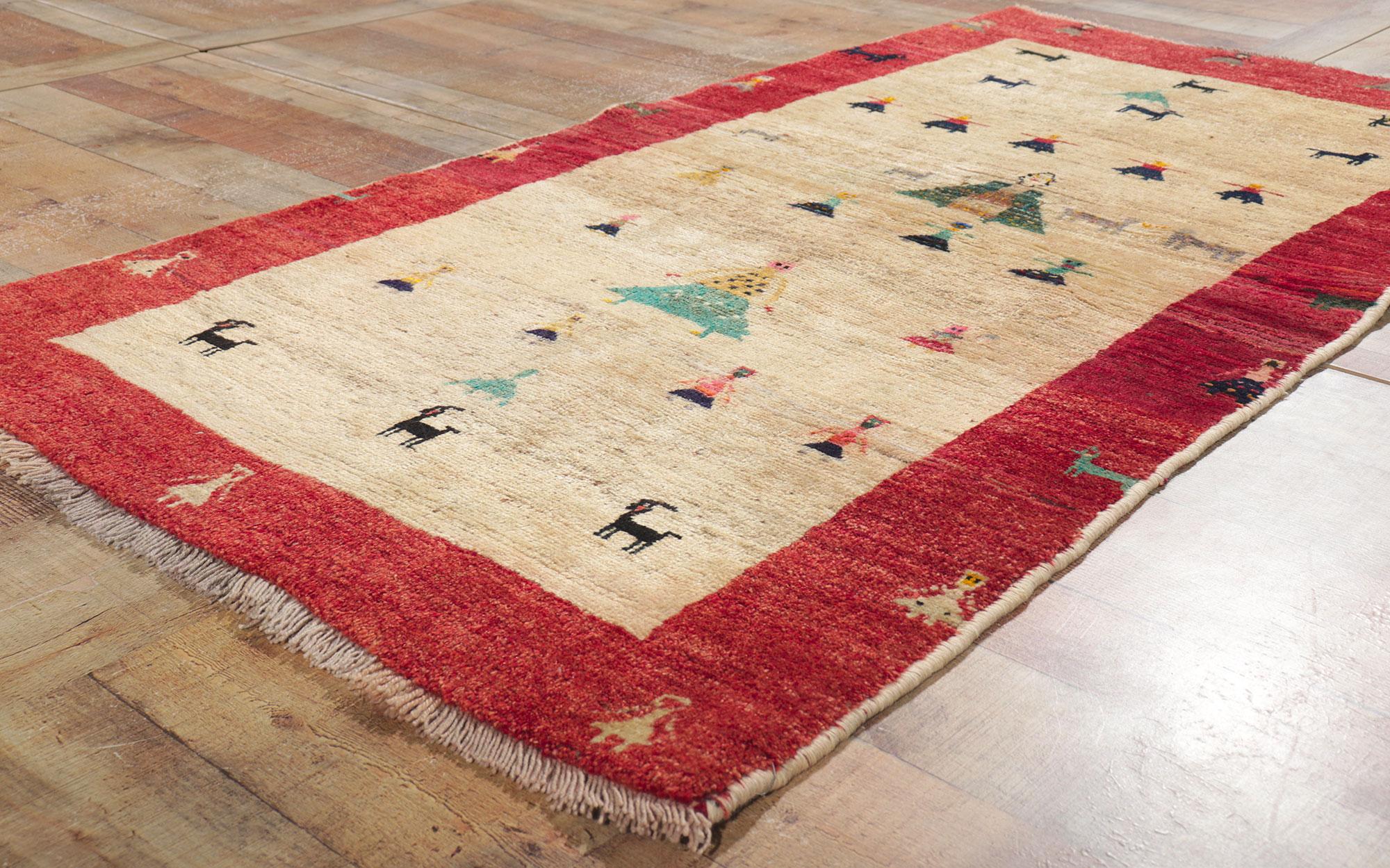 Vintage Persian Gabbeh Rug In Good Condition For Sale In Dallas, TX