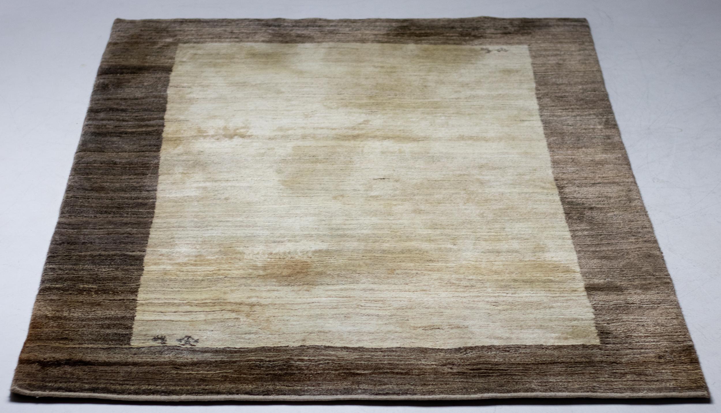 Alter persischer Gabbeh-Teppich (Wolle) im Angebot