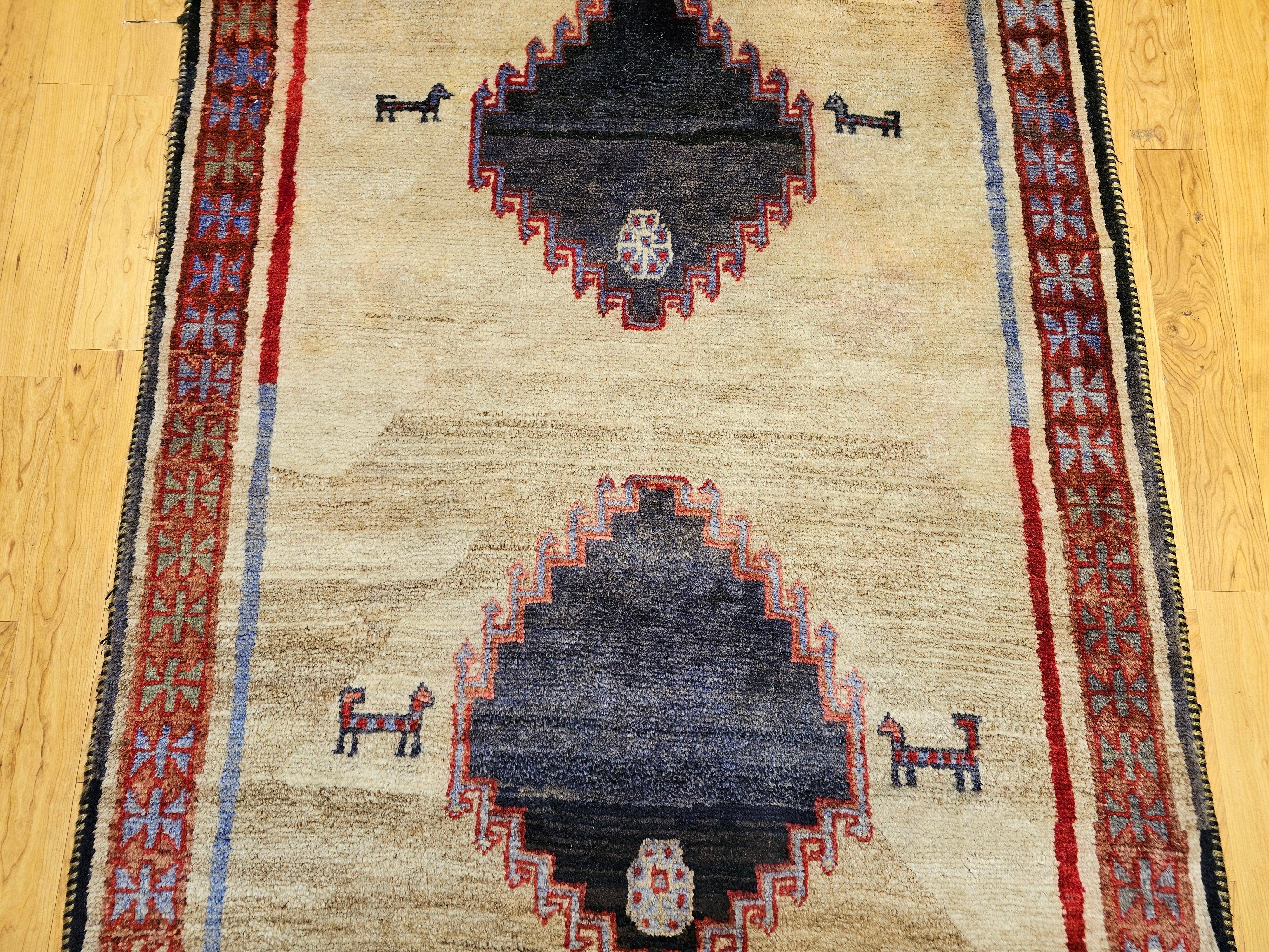 Tessuto a mano Tappeto tribale persiano vintage Gabbeh in vendita