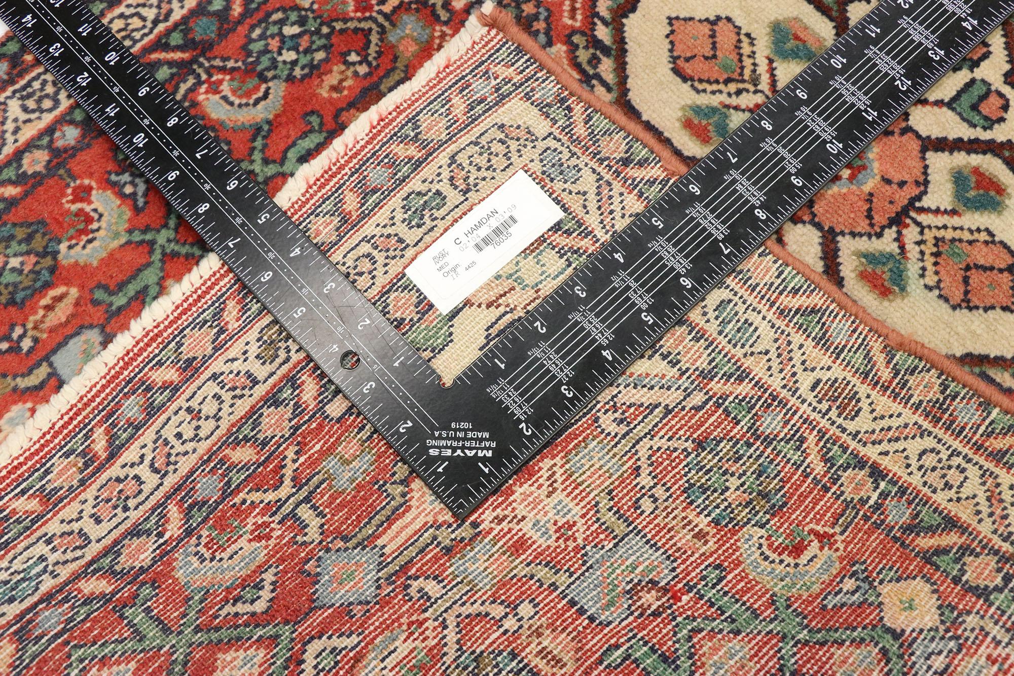 Vintage Persian Hamadan Accent Rug with Medallion Design In Good Condition For Sale In Dallas, TX
