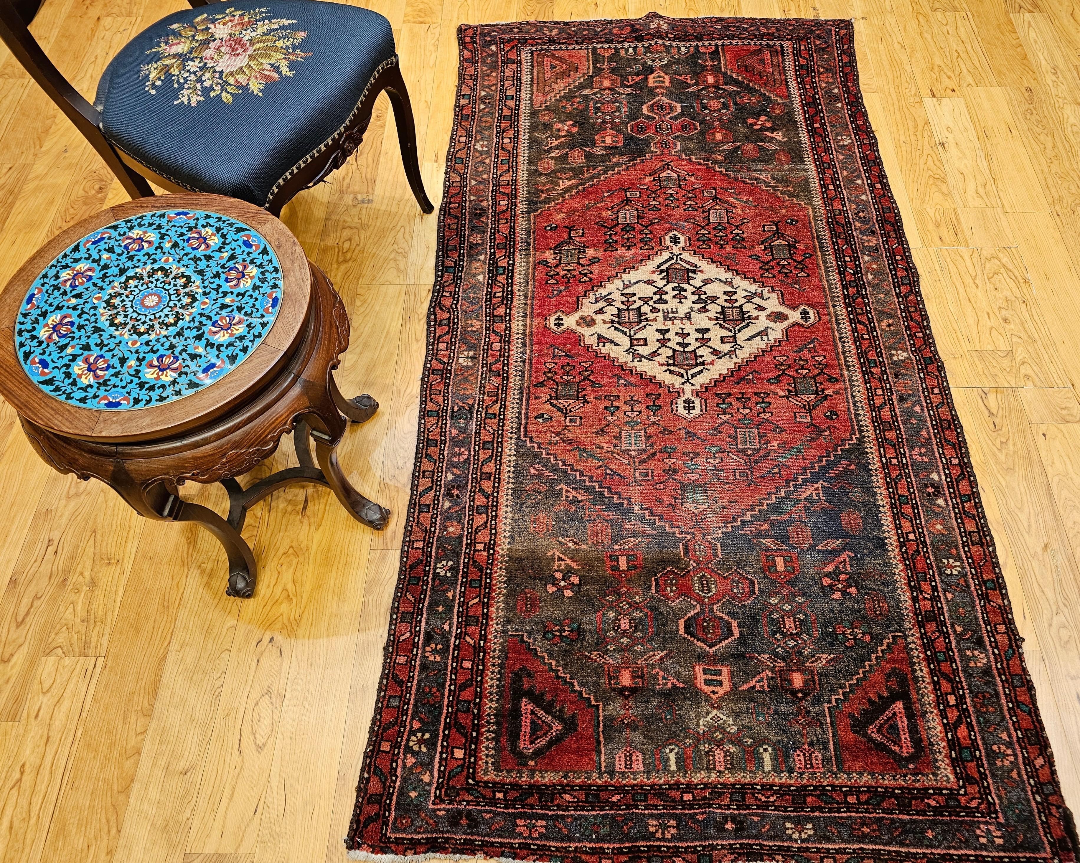 Altpersischer Hamadan-Teppich im Angebot 7